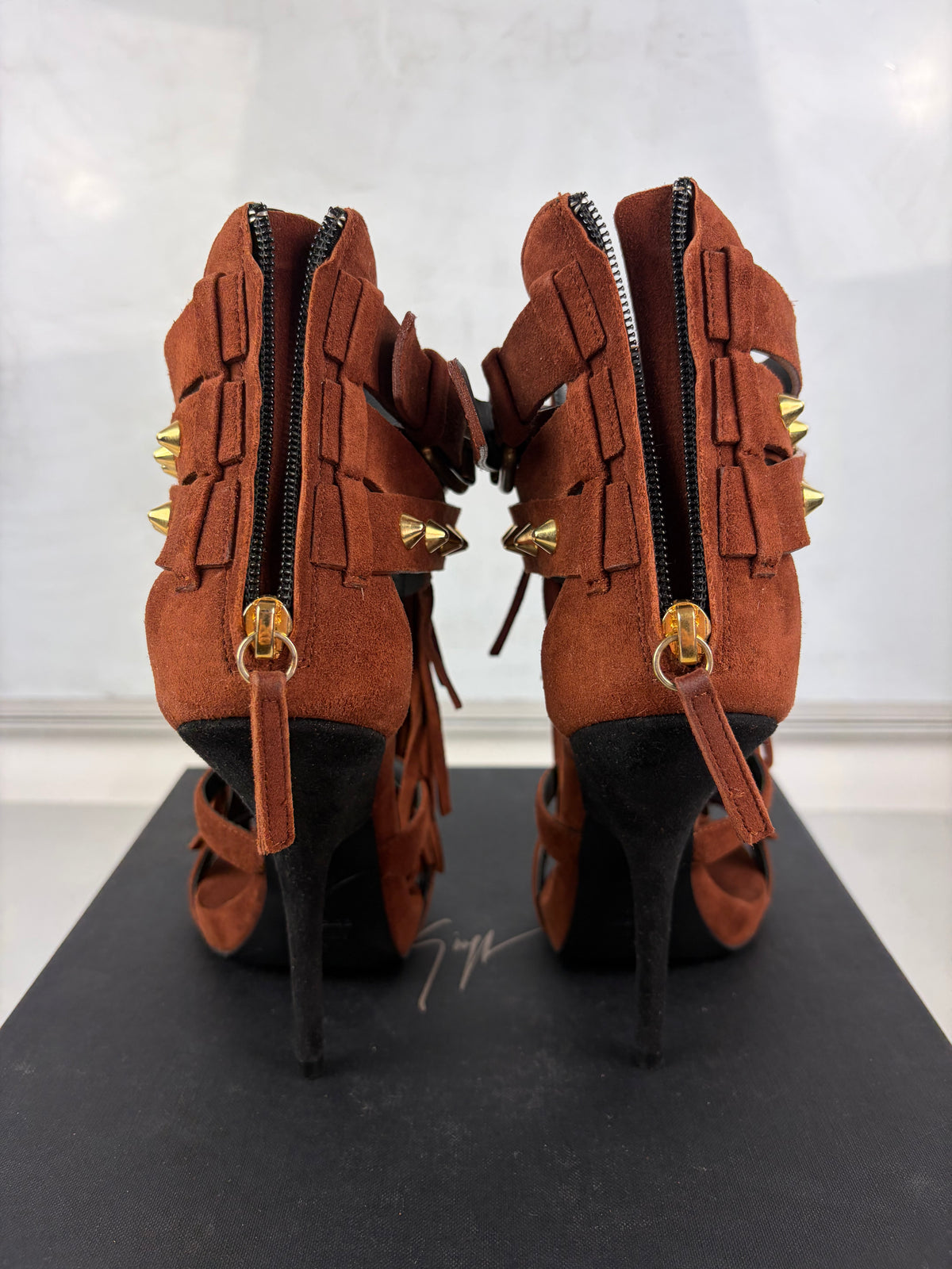 Giuseppe Zanotti ‘Alien’ brown suede fringe sandals - eu 37 / us 7 / uk 4
