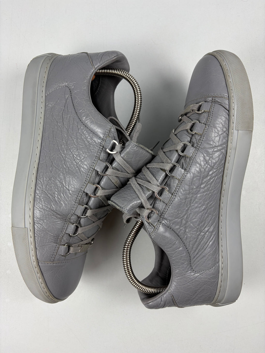 Balenciaga arena low - eu 42 / us 9 / uk 8 - grey