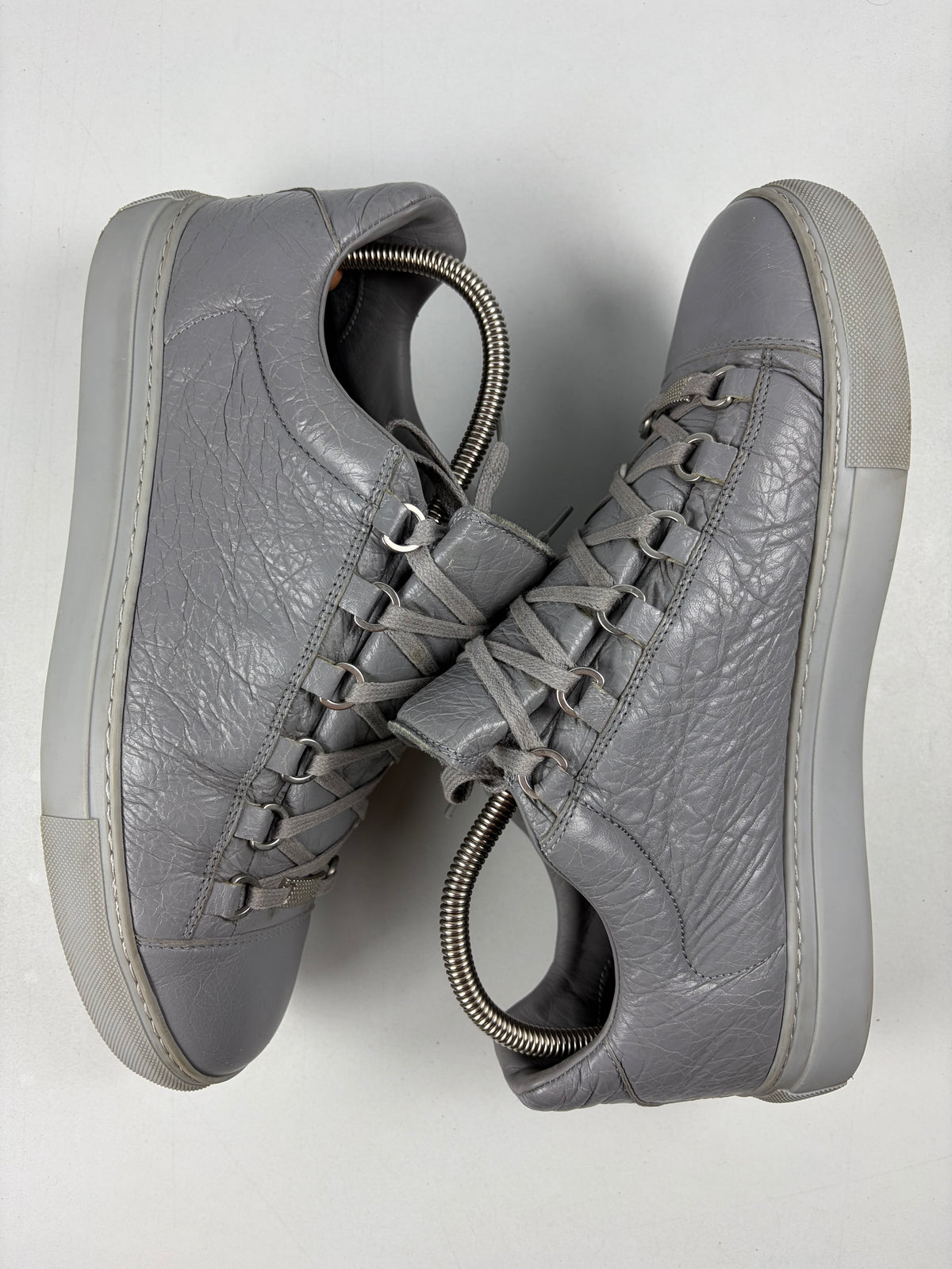 Balenciaga arena low - eu 42 / us 9 / uk 8 - grey