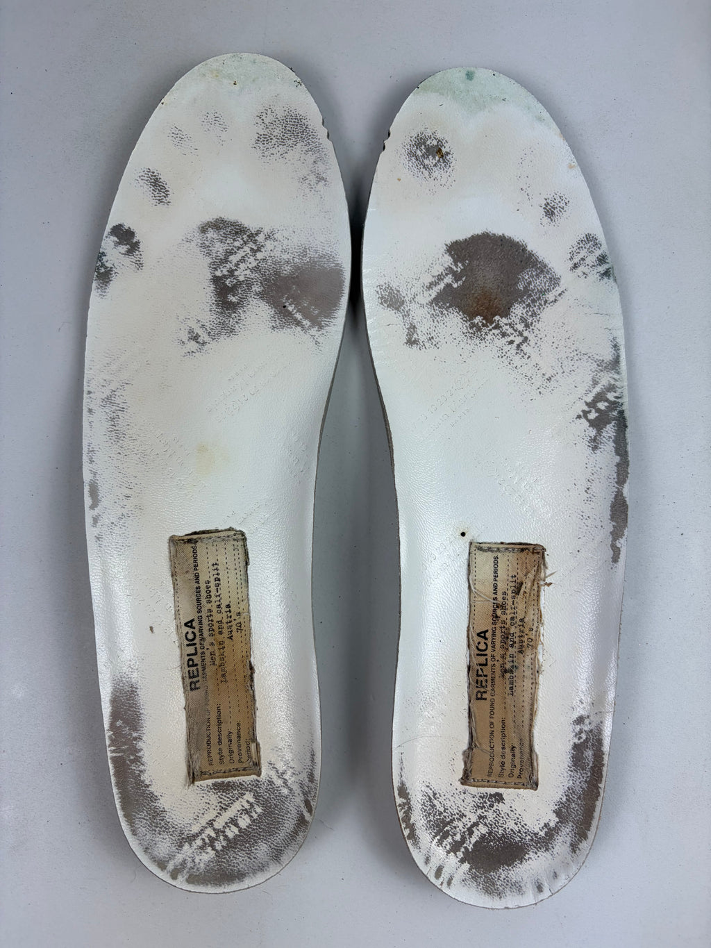 Maison Margiela Replica ‘Black Paintsplatter’ - eu 42 / us 9