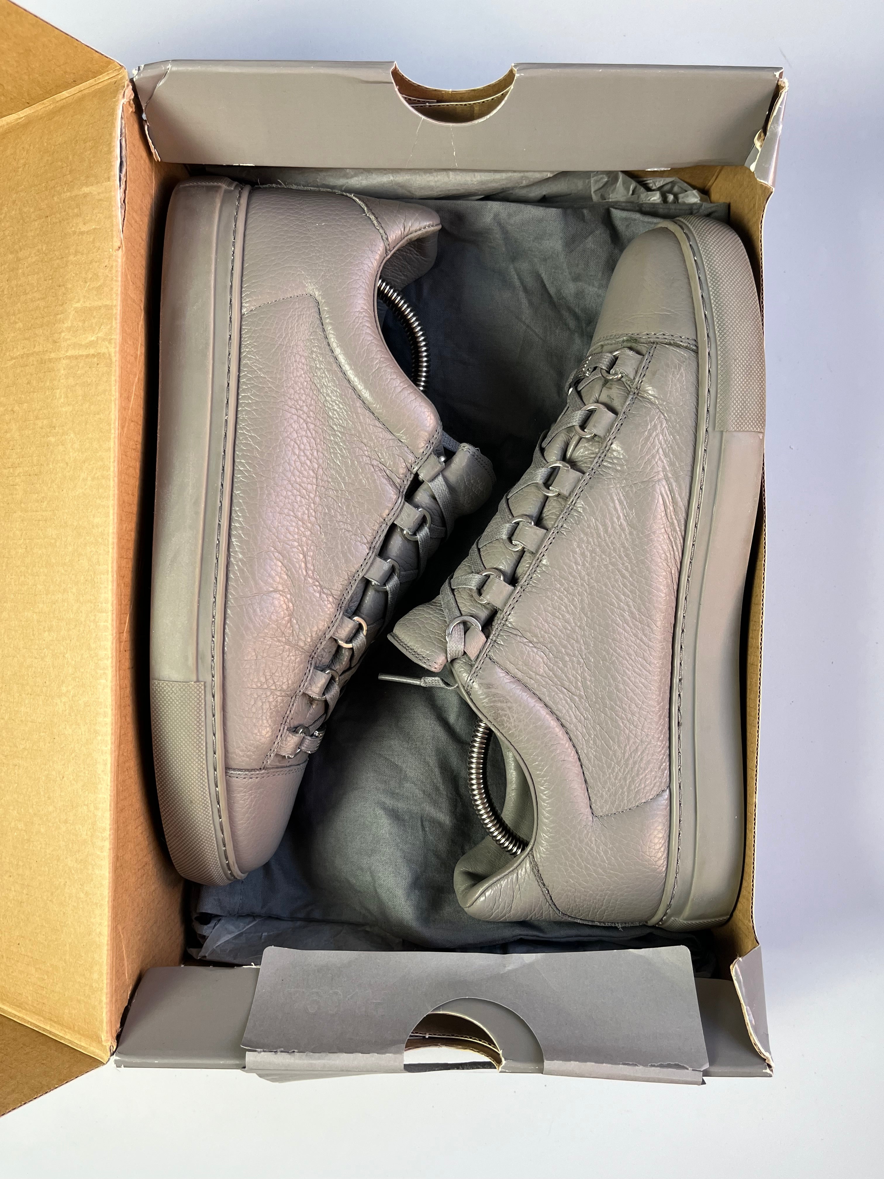 Balenciaga arena low - eu 42 - grey