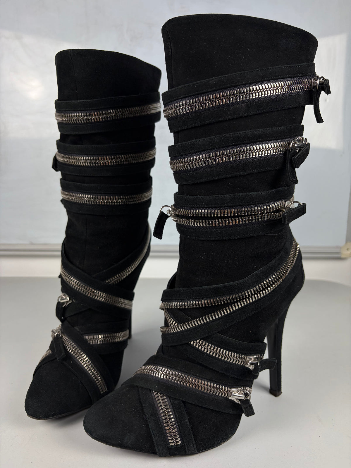 2009 BALMAIN x Giuseppe Zanotti suede high zipper boots - eu 39 / us 9 / uk 6 - black