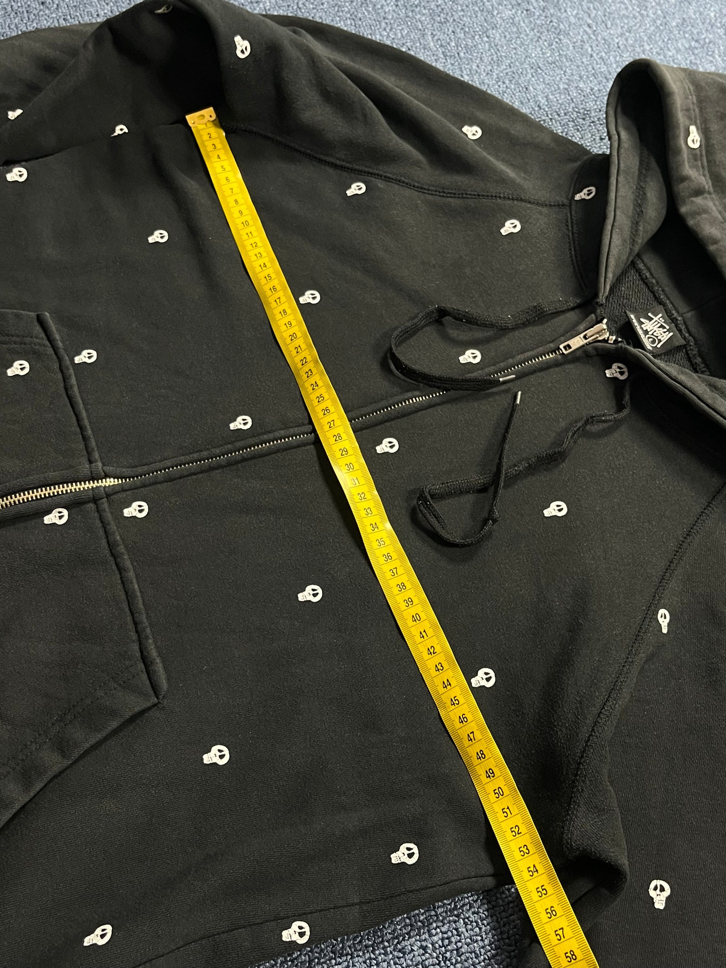 STUSSY ZIP UP HOODIE (L)
