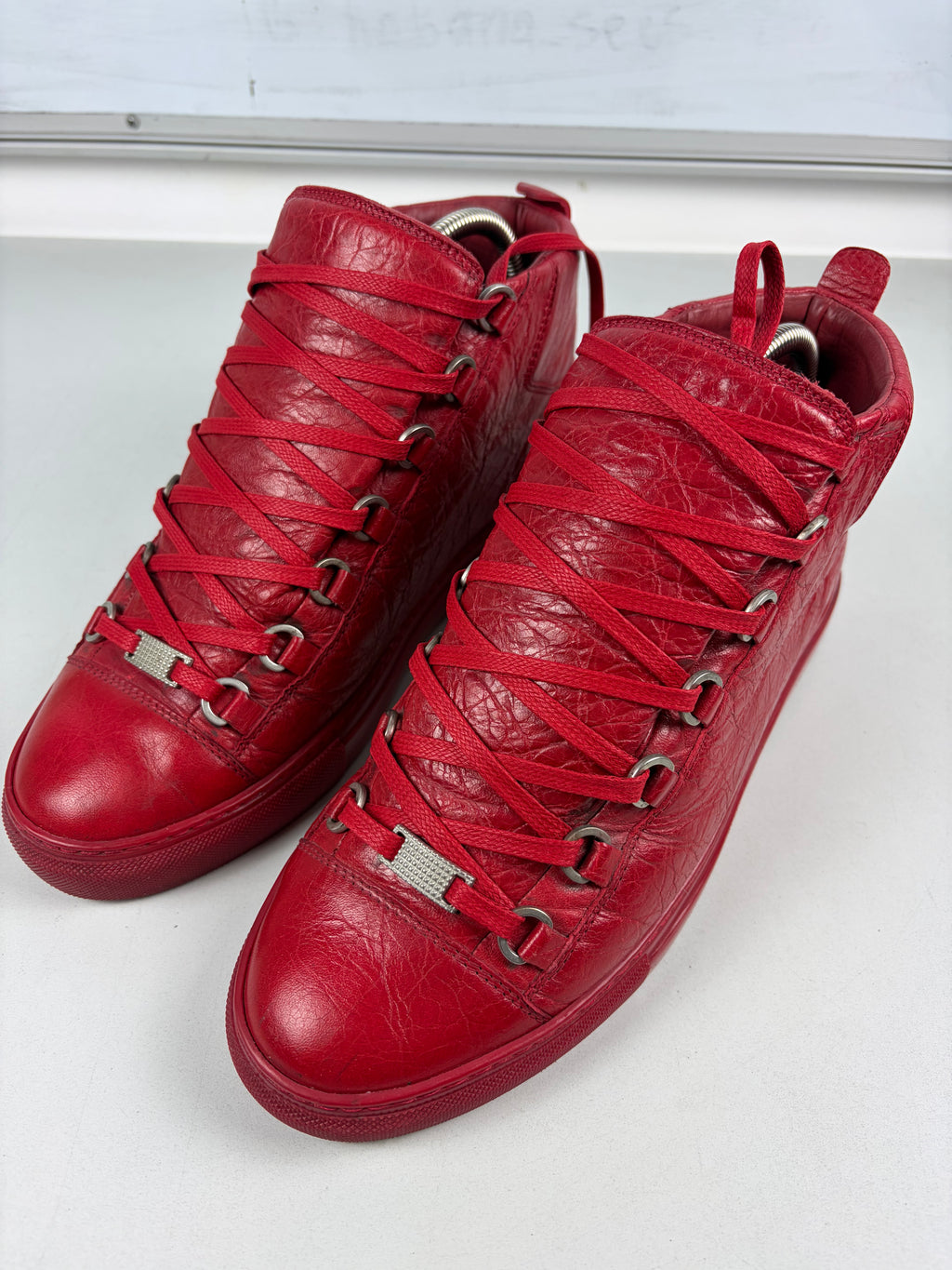 Balenciaga arena high tops - eu 40 / us 7 / uk 6 - red