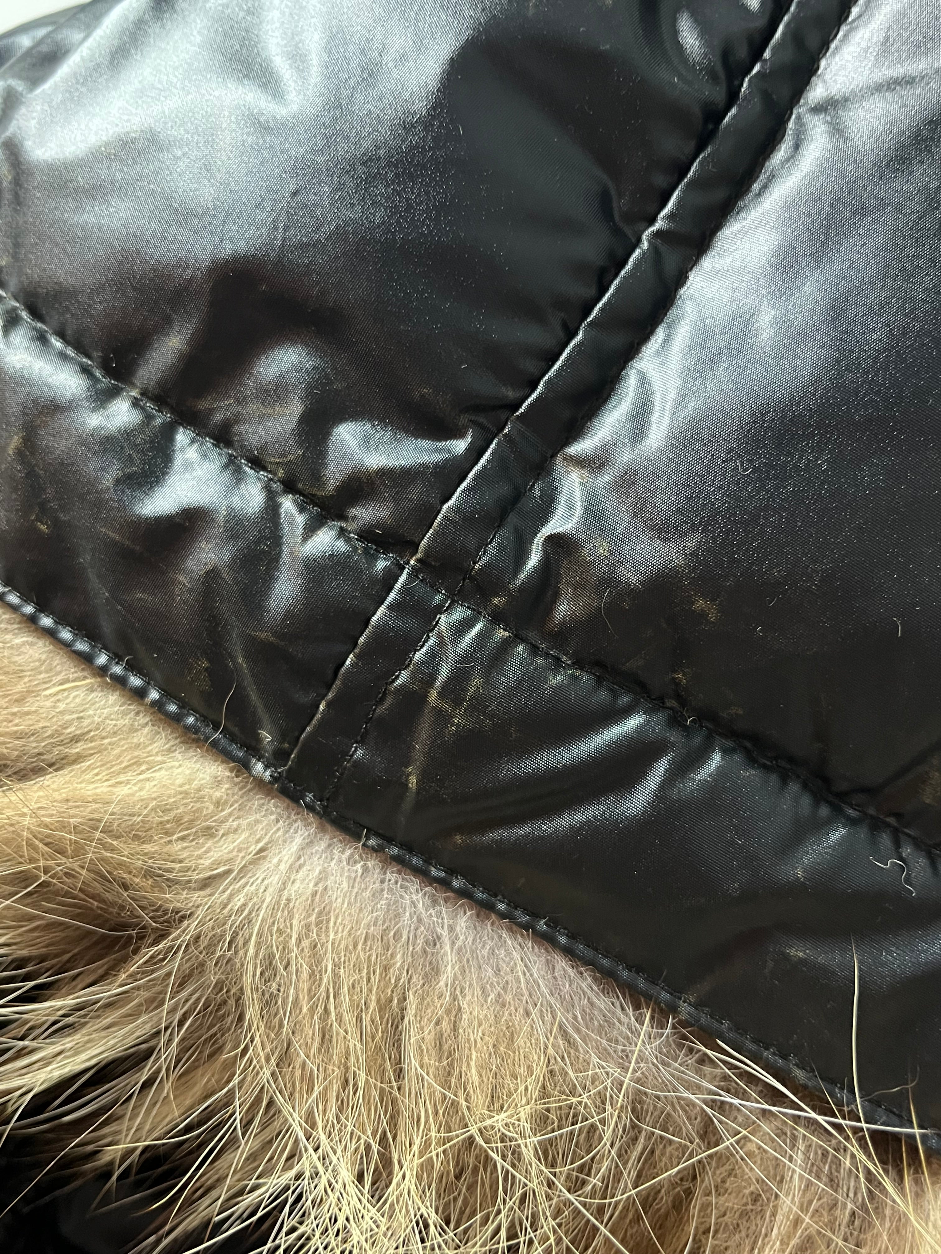 00’s BURBERRY made in Japan real fur down waxed jacket (M/L) - black