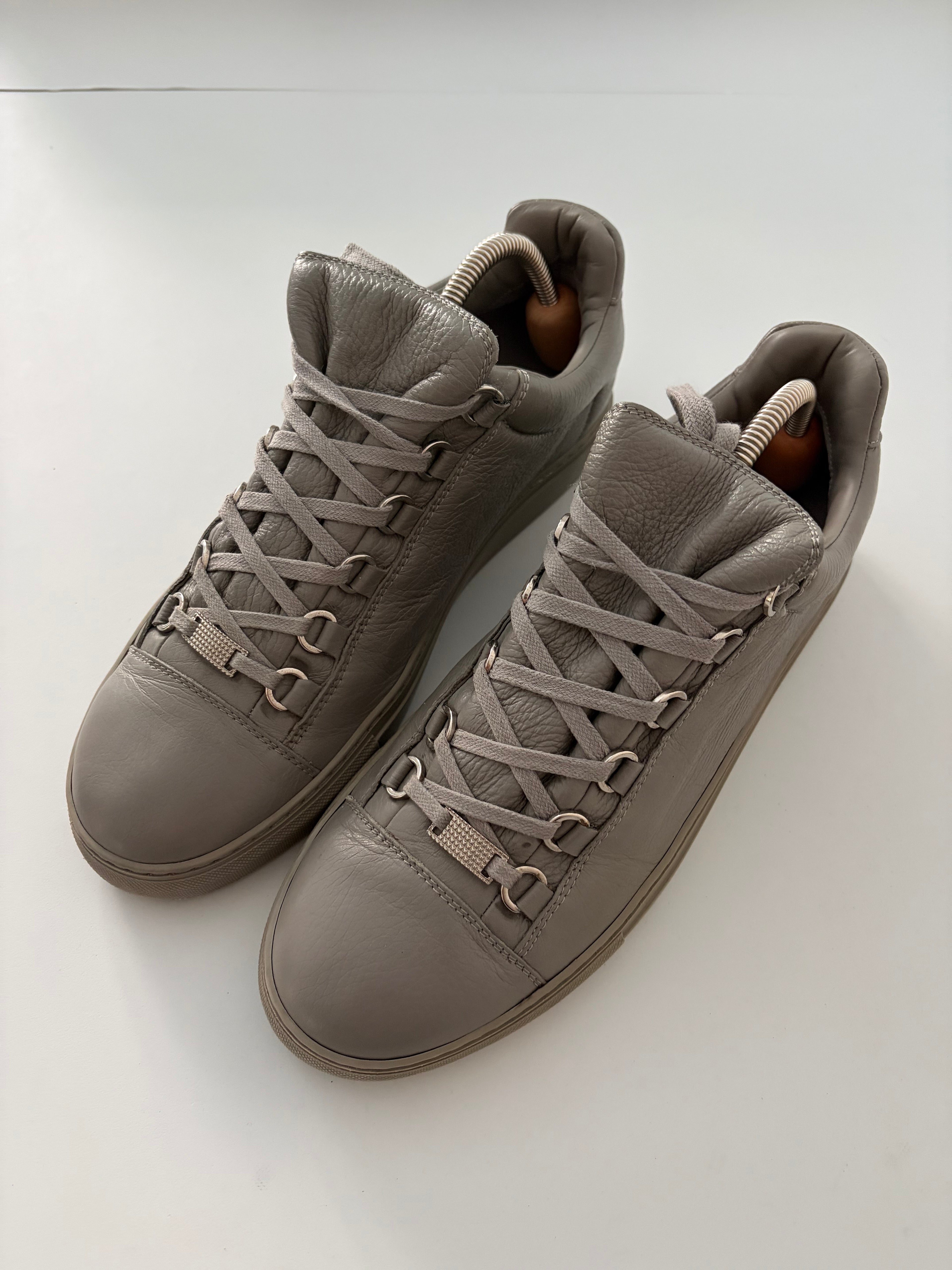 Balenciaga arena low - eu 42 - grey