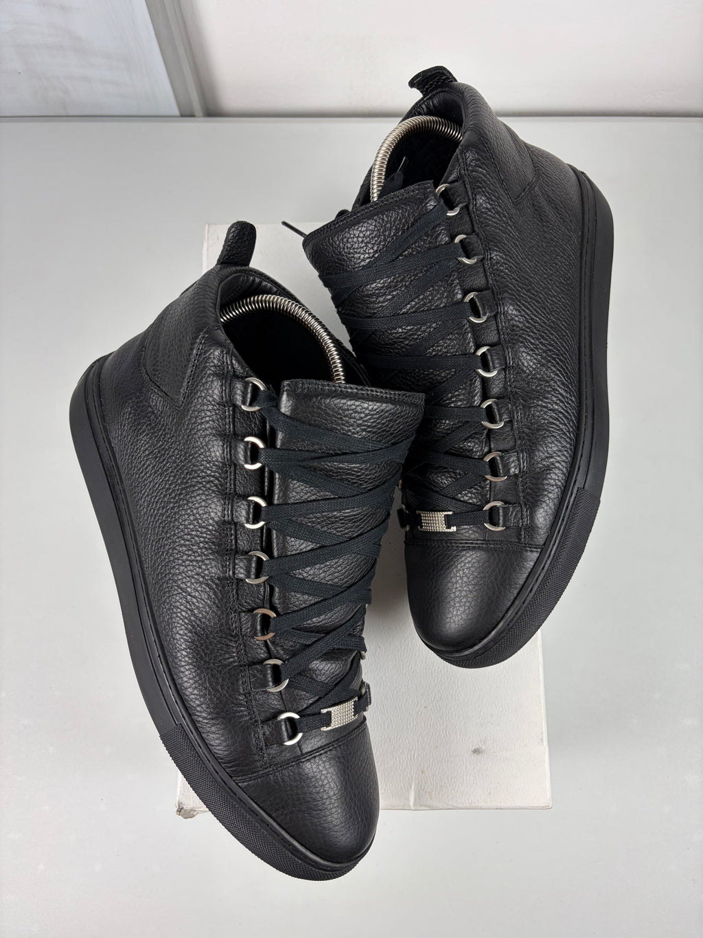 Balenciaga arena high tops - eu 42 / us 9 - black
