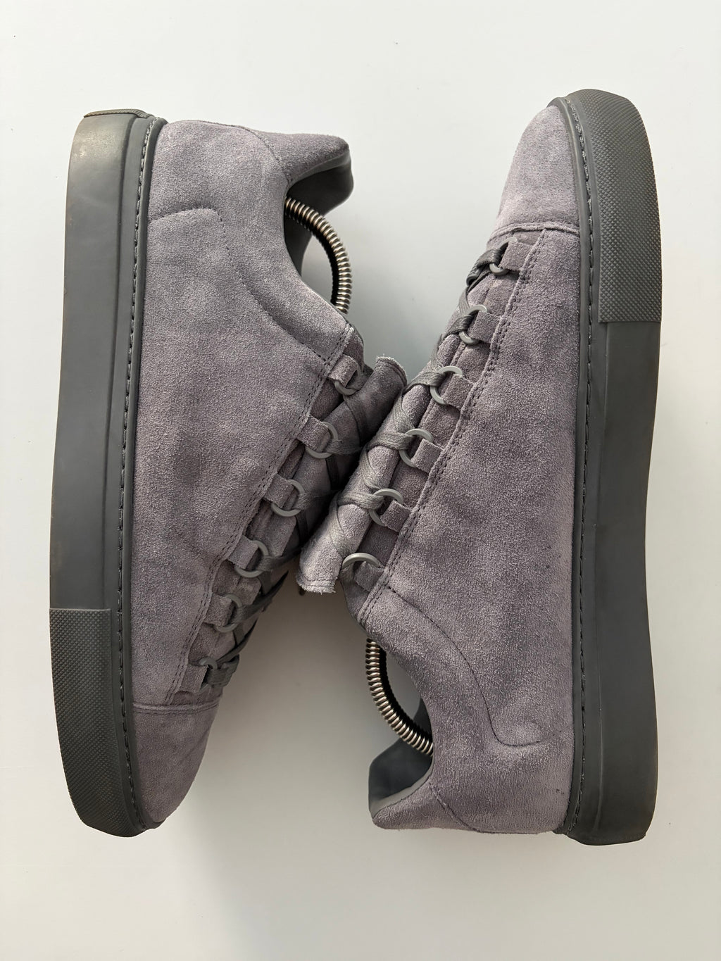 Balenciaga arena suede low tops - eu 42 - grey