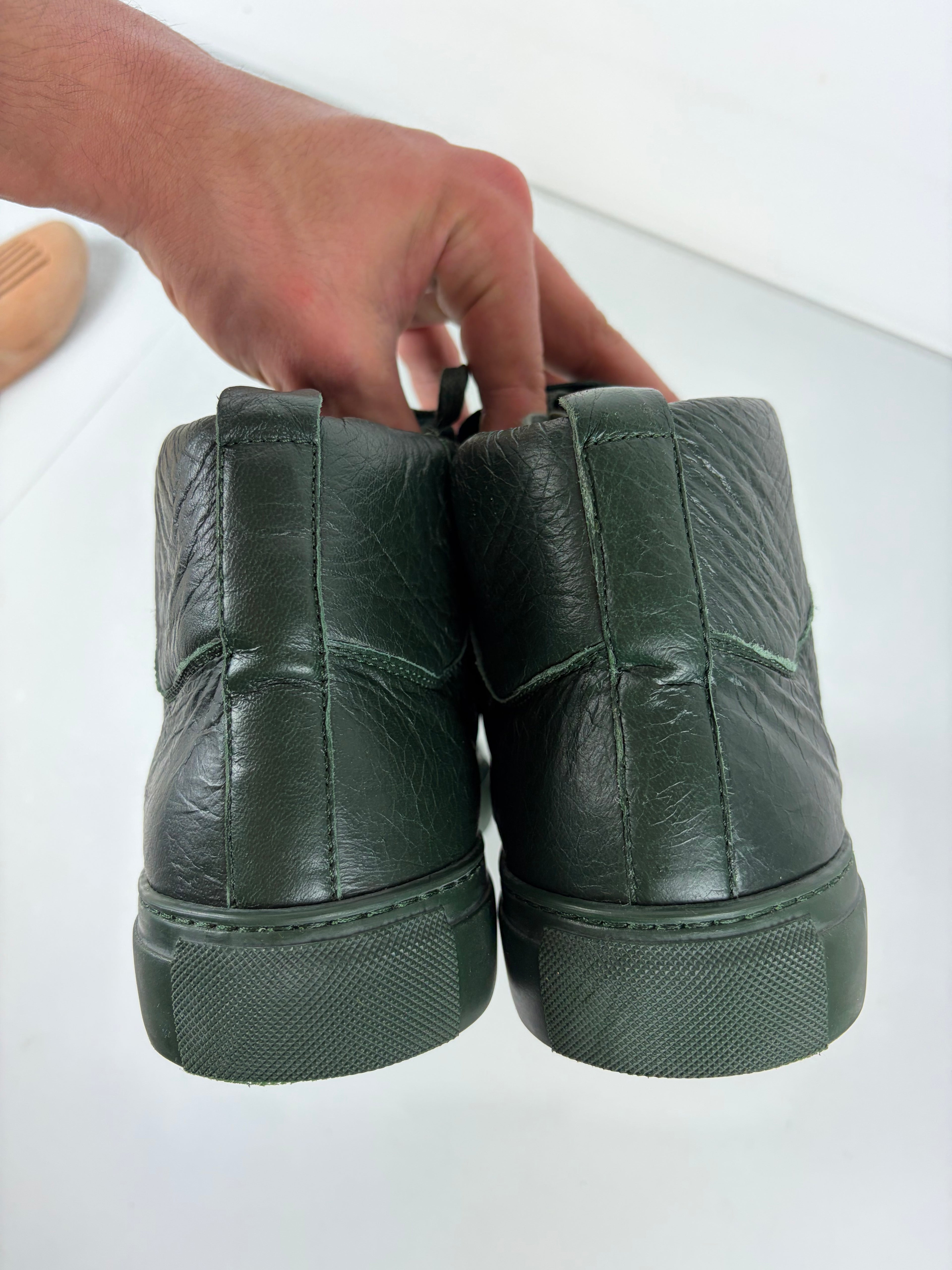 Balenciaga arena high tops - eu 44 - green