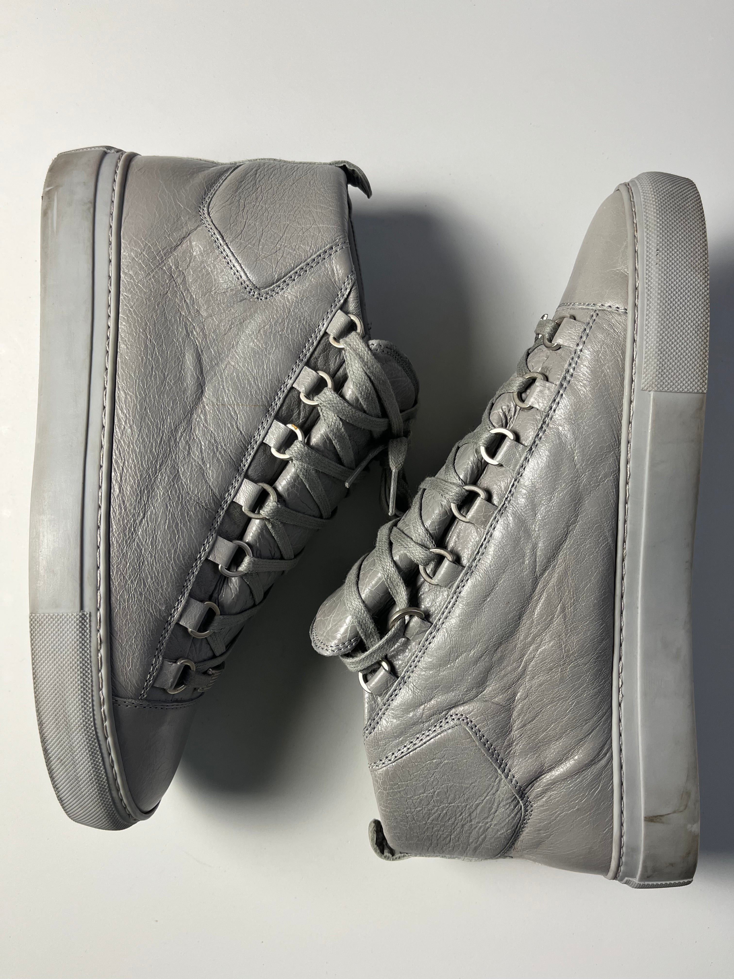 BALENCIAGA ARENA HIGH (grey)