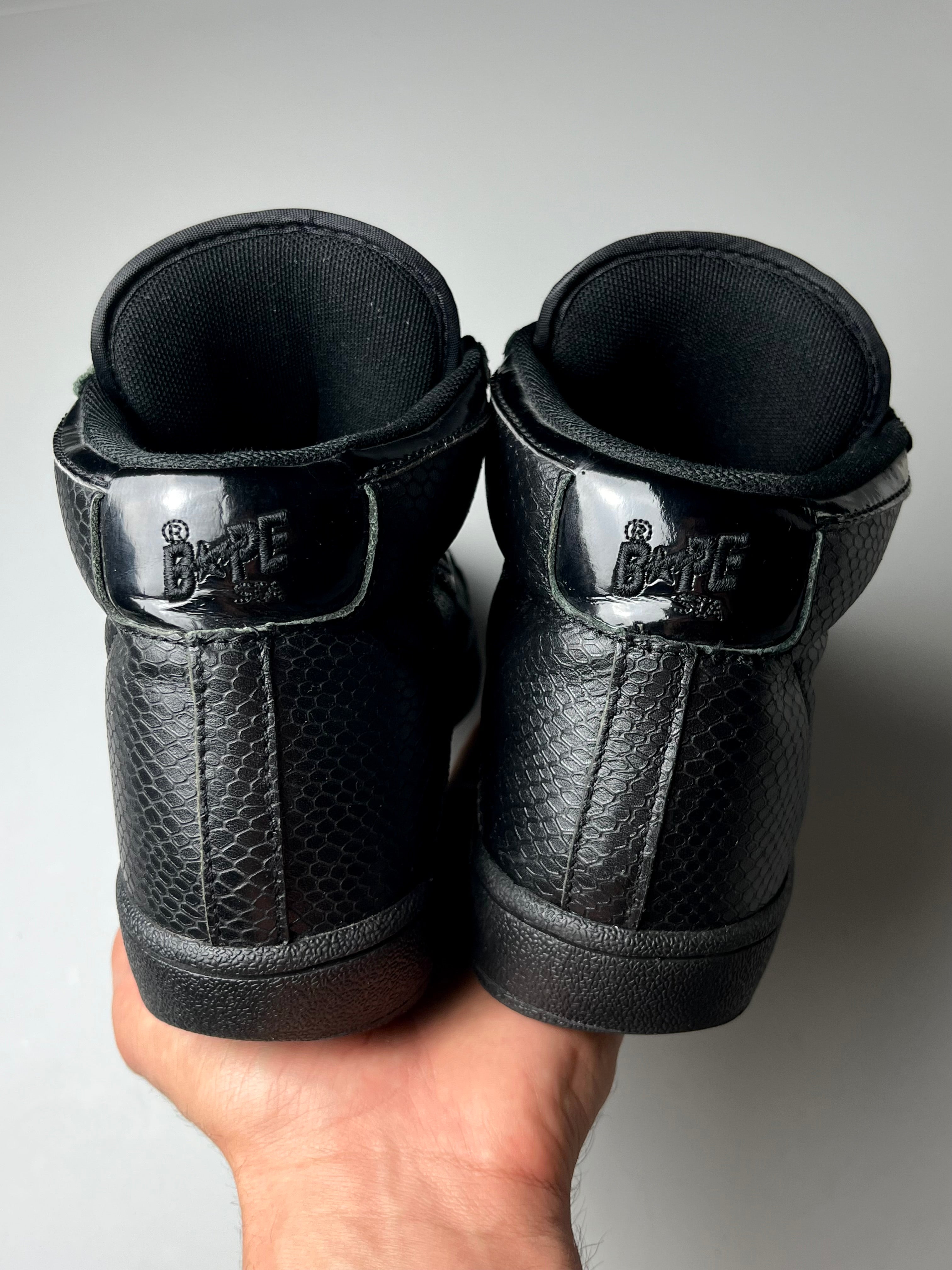 2012 BAPE high top snake skin sneakers - EU 42.5 / 43 - black