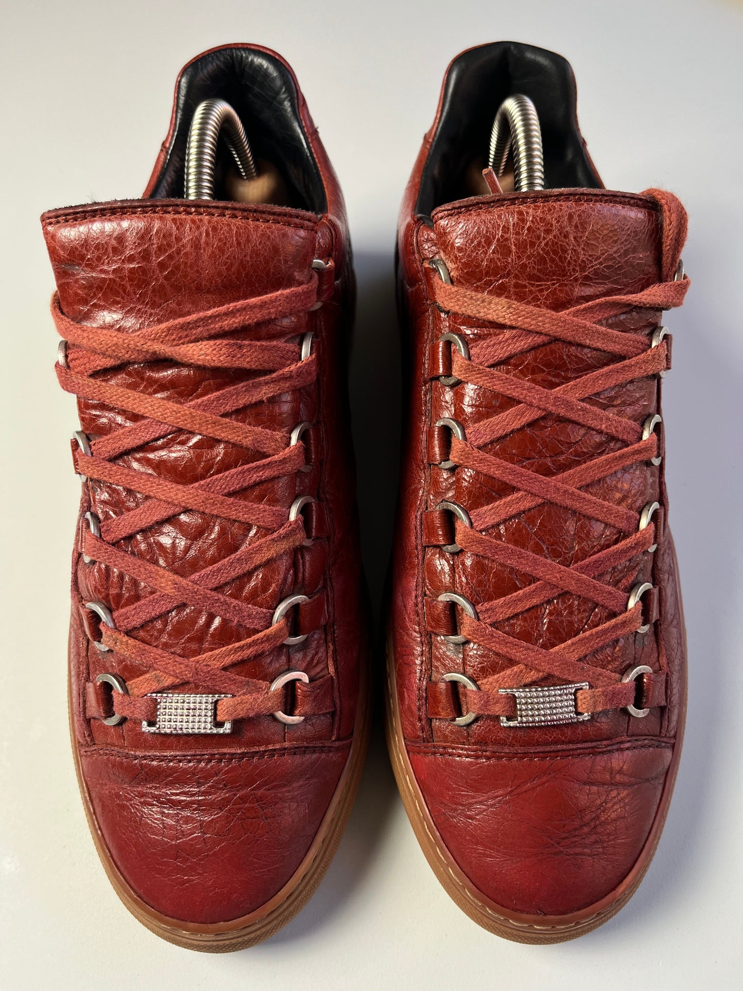 BALENCIAGA ARENA LOW (burgundy)