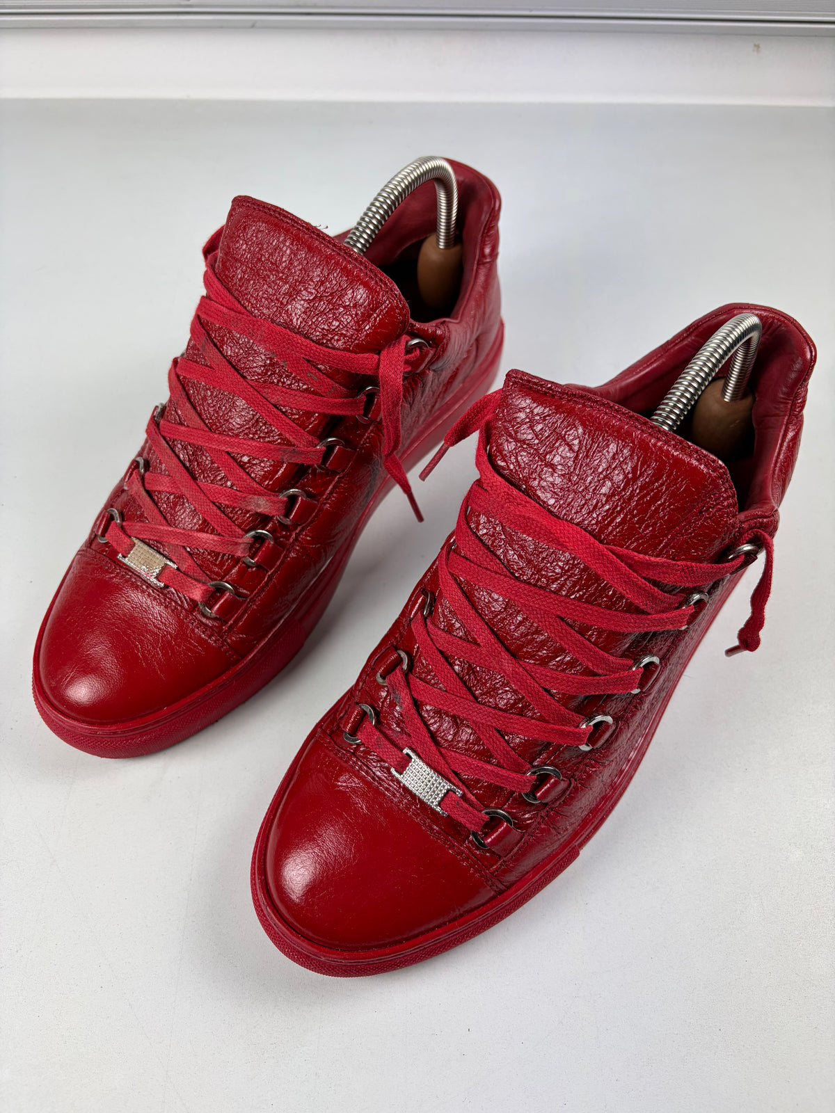 Balenciaga arena low - eu 42 / us 9 / uk 8 - red