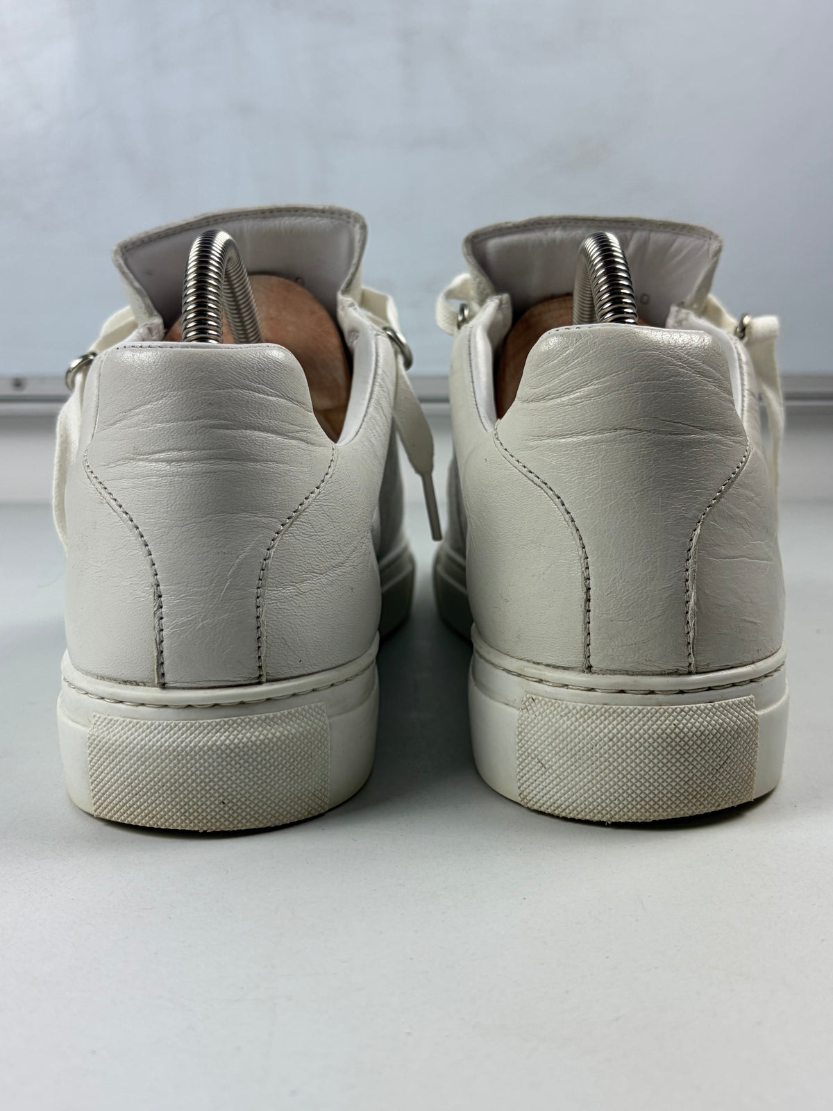 Balenciaga arena low - eu 40 / uk 6 / us 7 - white