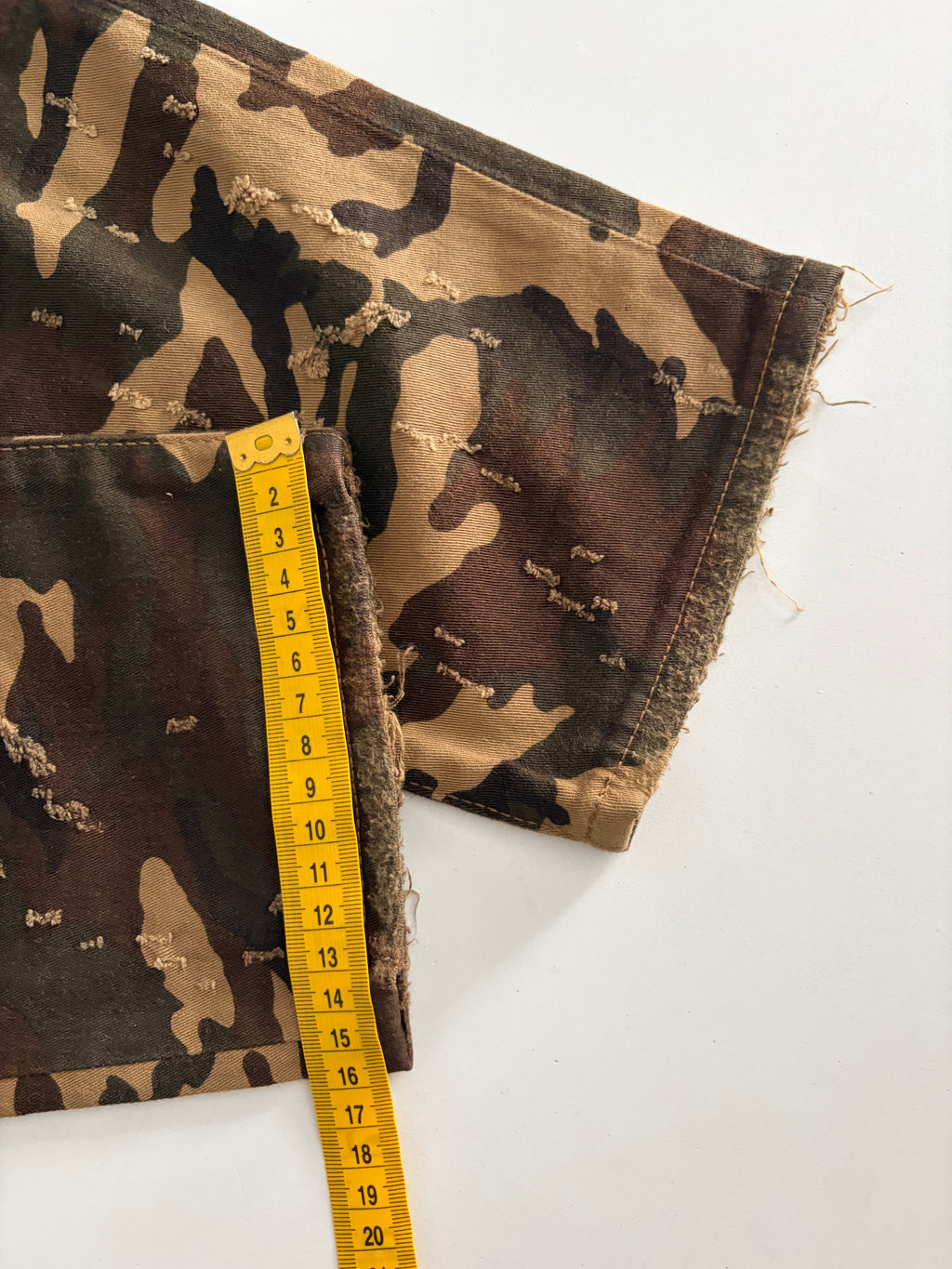 BALMAIN distressed camo biker denim - 34