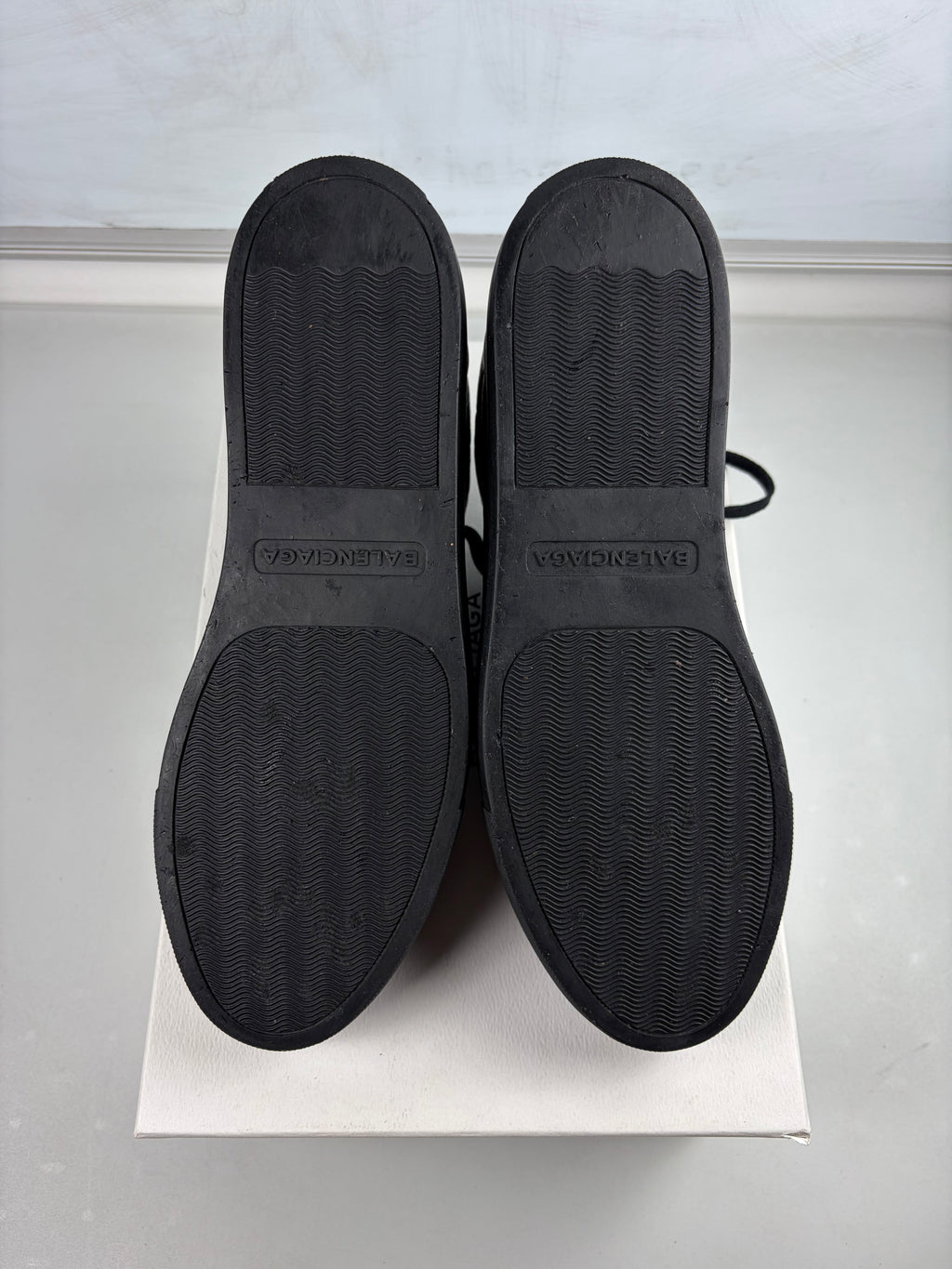Balenciaga arena low - eu 43 / us 10 - black