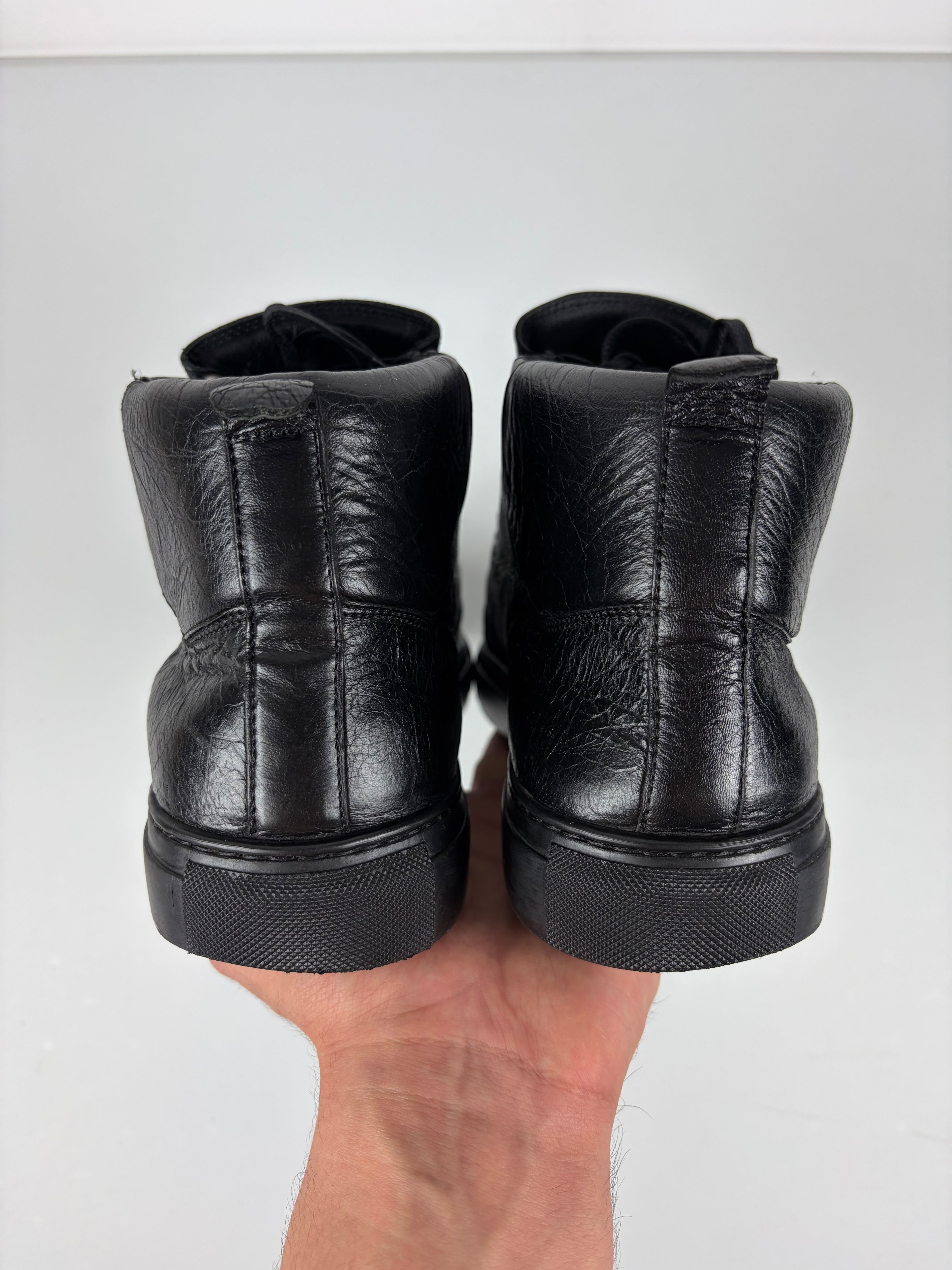 Balenciaga arena high tops - eu44/us11 - black