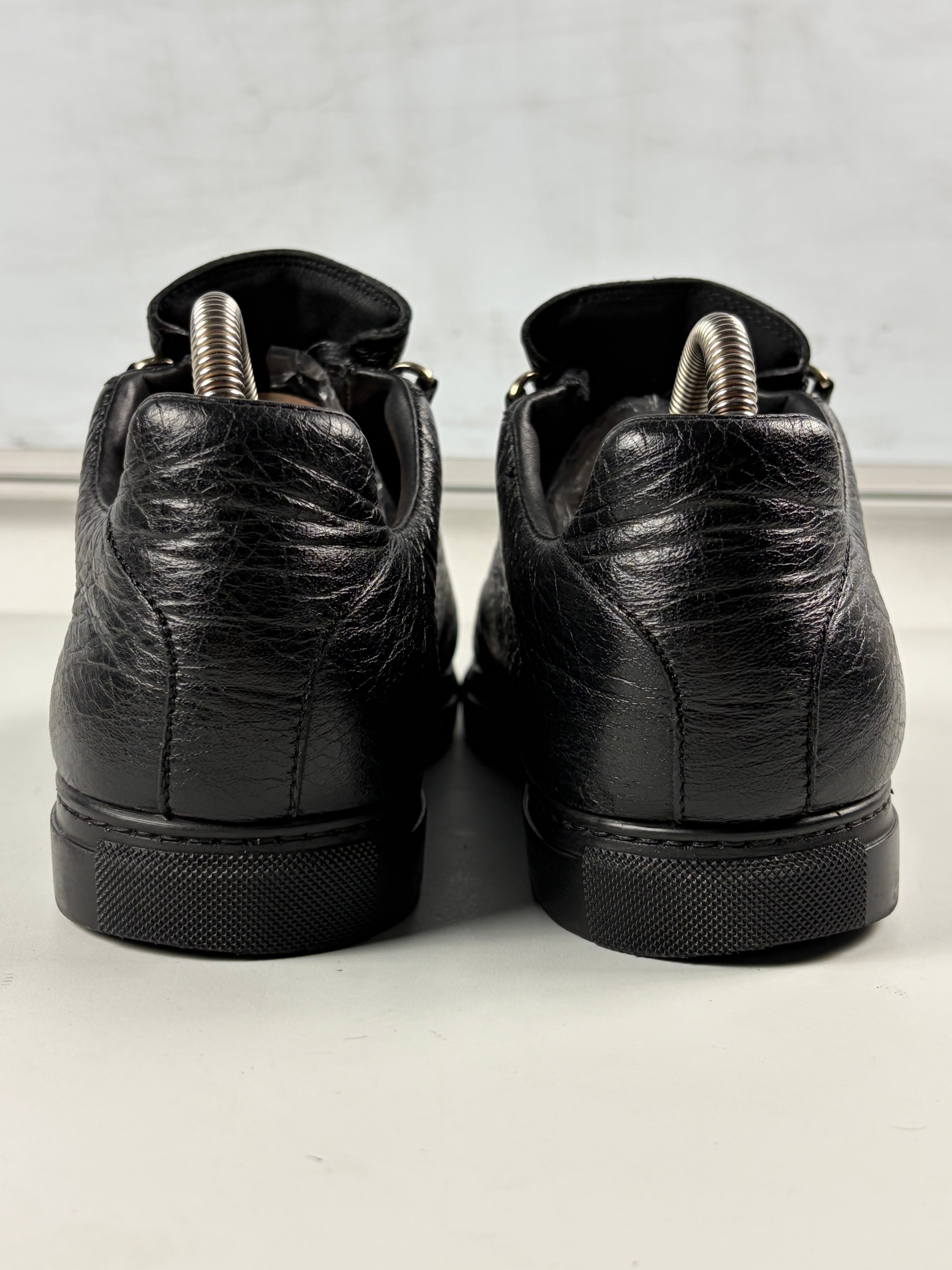 Balenciaga arena low - eu 42 / us 9 - black