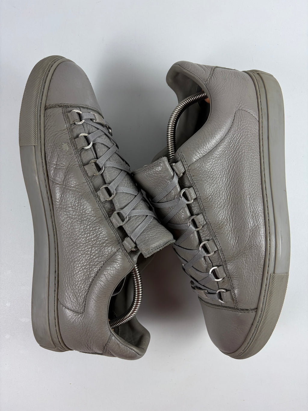 Balenciaga arena low - eu 43 / us 10 - grey