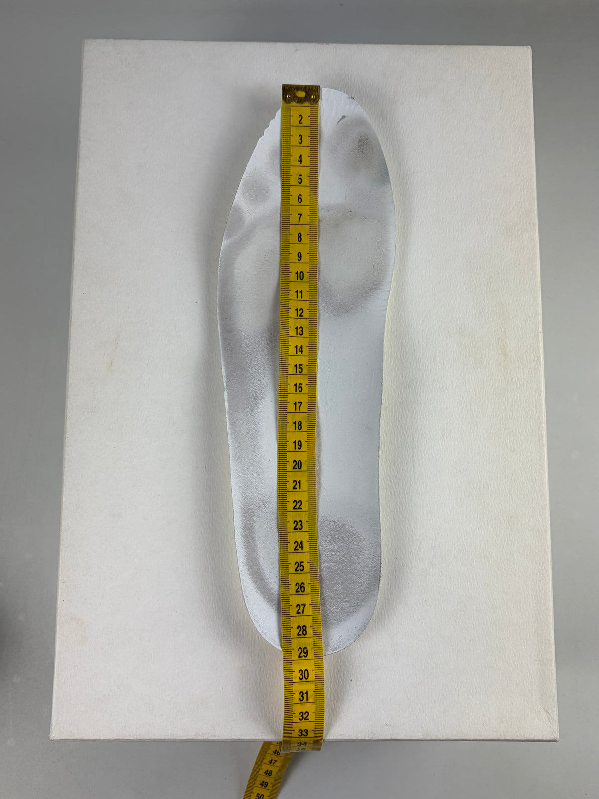 Balenciaga arena low - eu 43 / us 10 - white