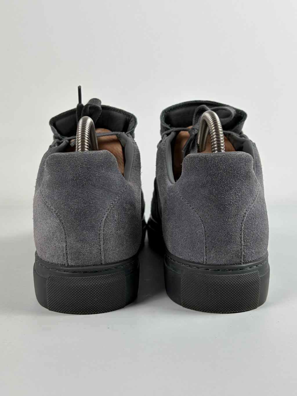 Balenciaga arena suede low - eu 40 / us 7 - grey