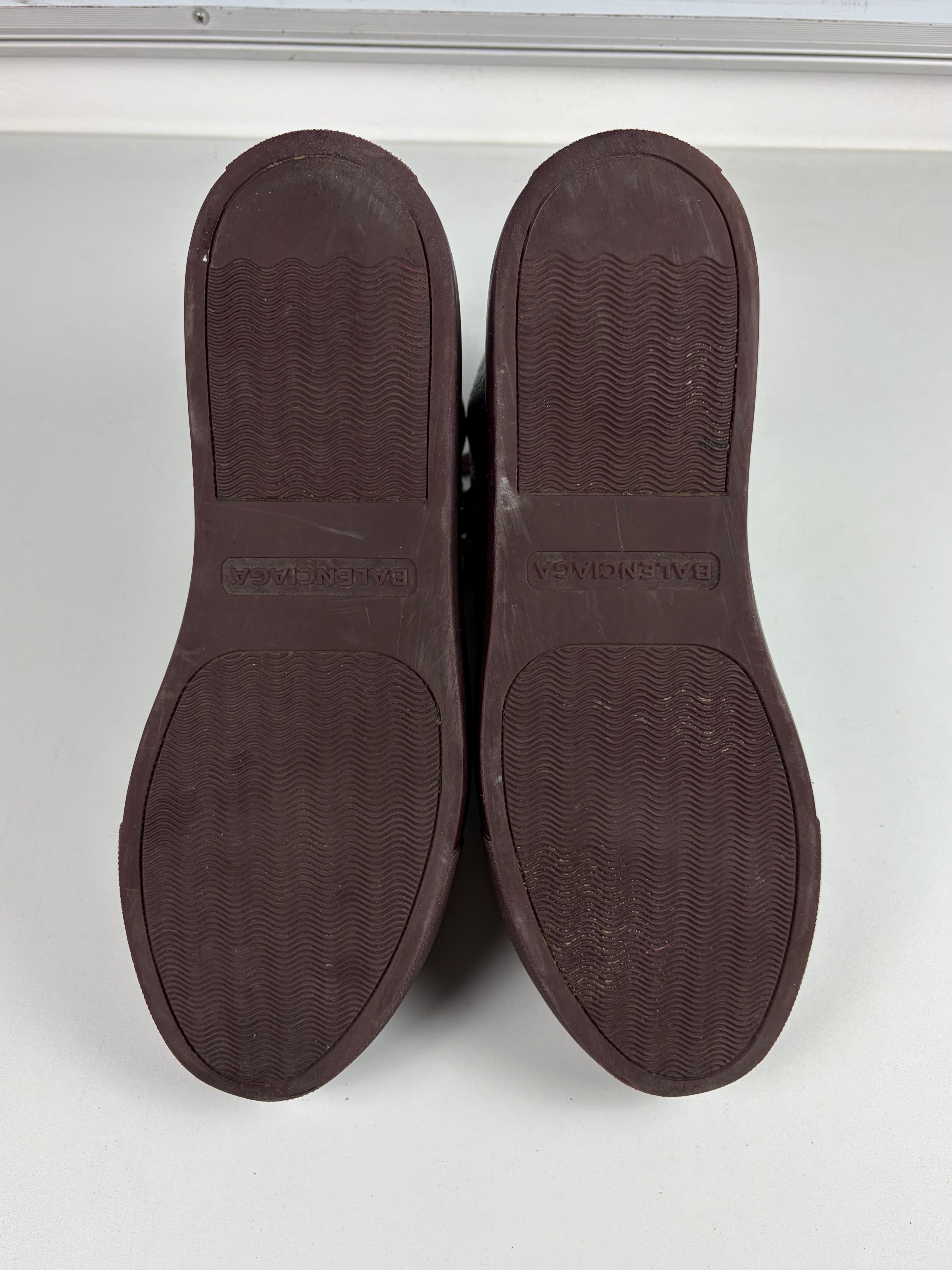 Balenciaga arena high tops - eu 41 / us 8 - burgundy