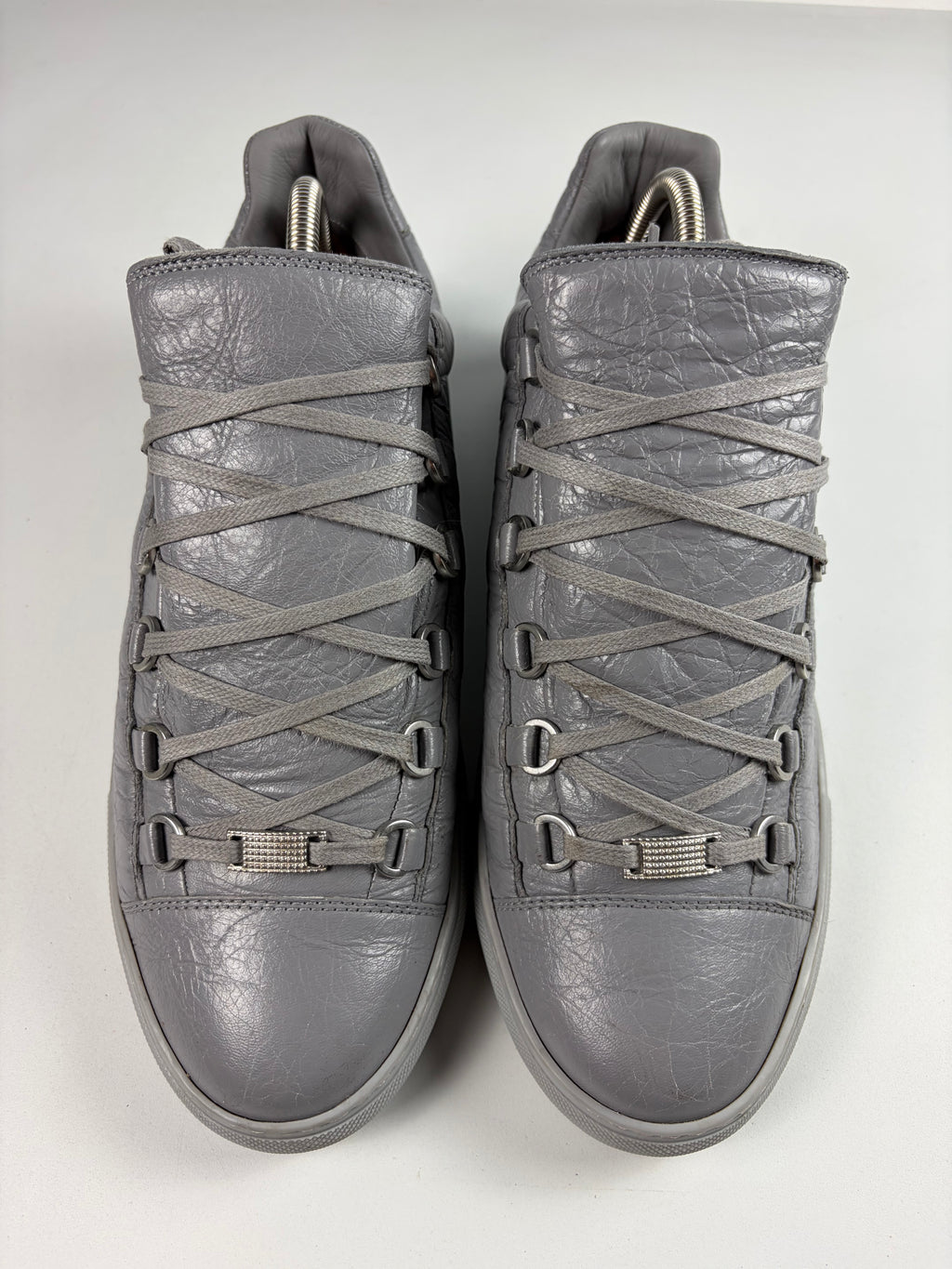 Balenciaga arena low - eu 42 / us 9 - grey