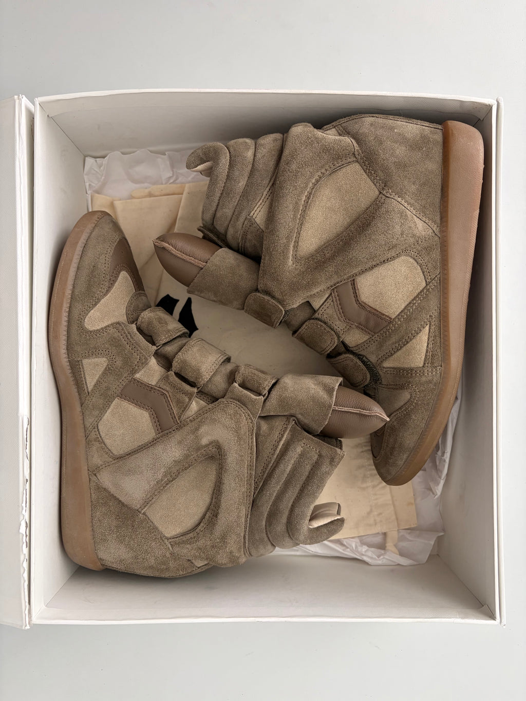 ISABEL MARANT
Bekett wedge sneakers - eu 40 - brand new