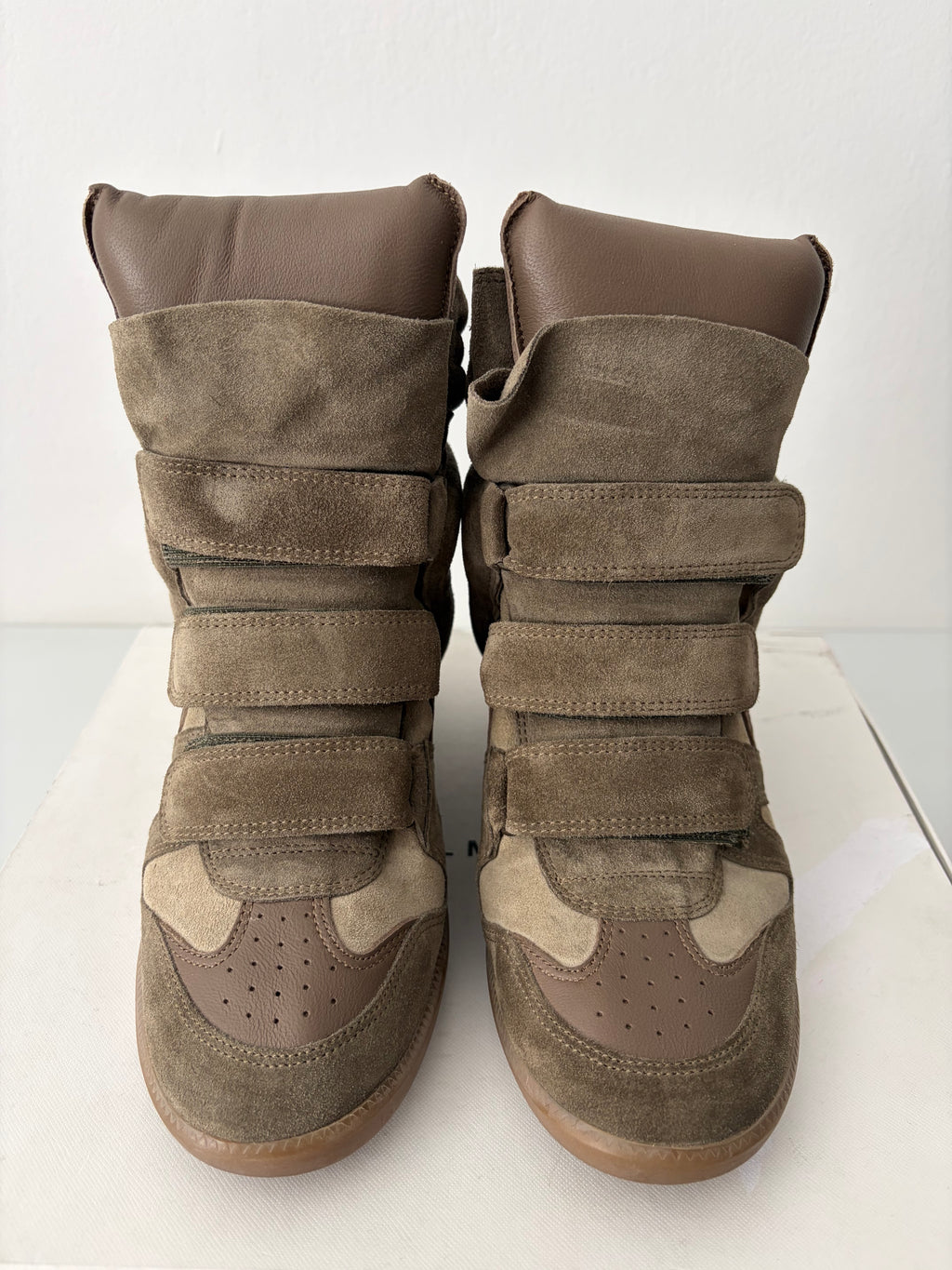 ISABEL MARANT
Bekett wedge sneakers - eu 40 - brand new
