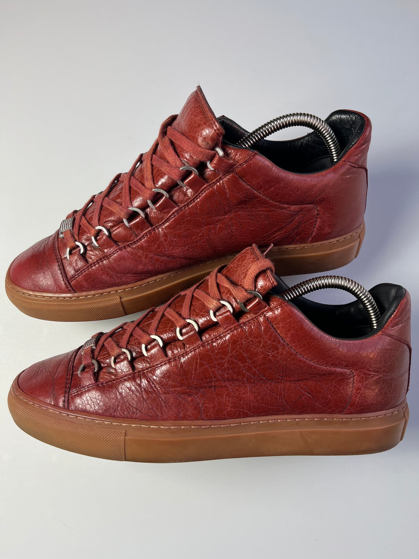 BALENCIAGA ARENA LOW (burgundy)