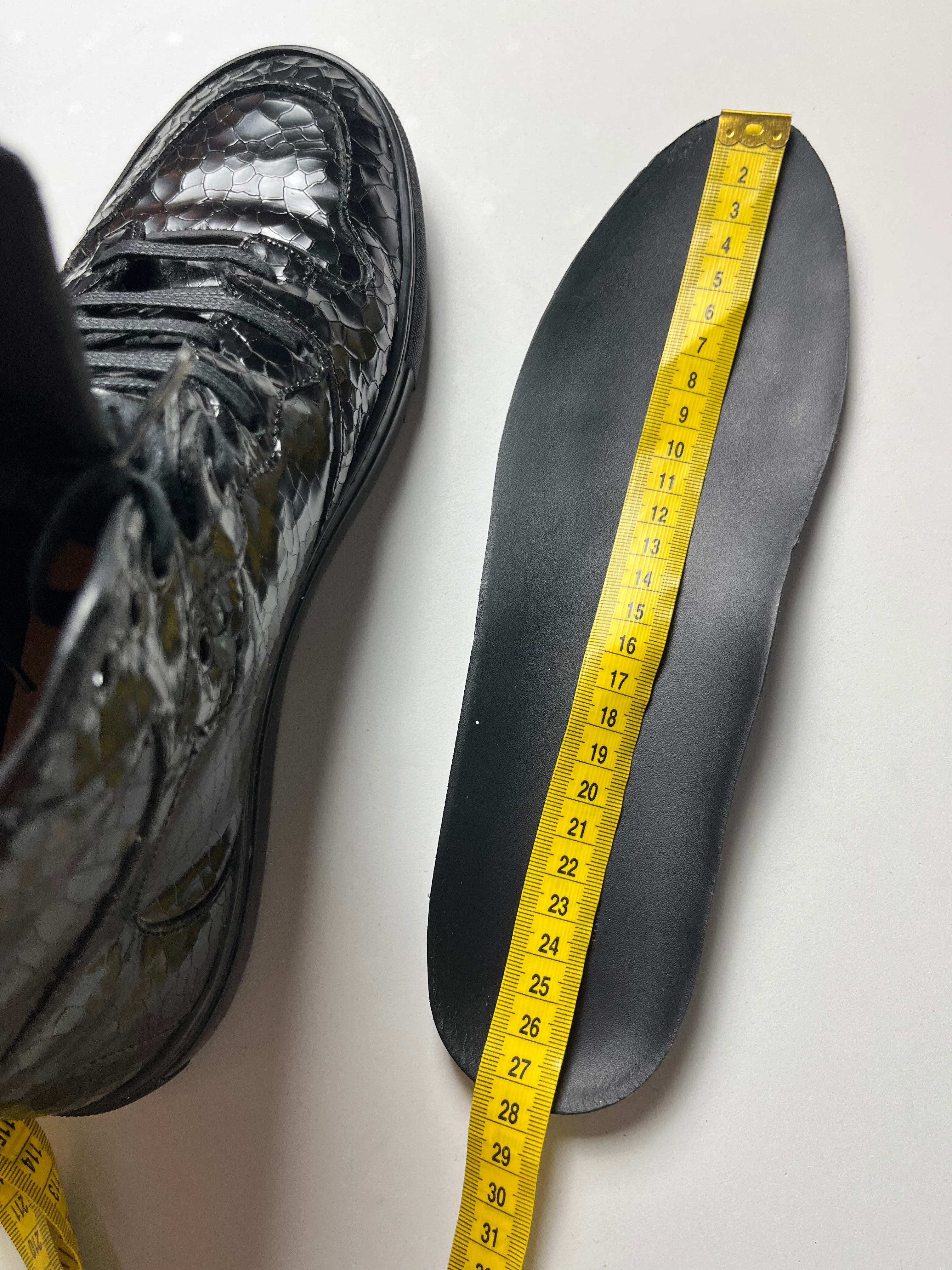 Balenciaga embossed croc leather high tops - Eu 41 - black