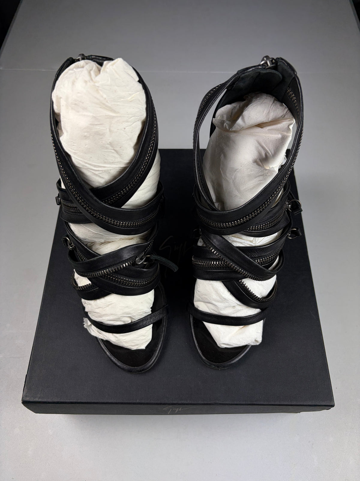 2009 BALMAIN x Giuseppe Zanotti leather zipper heels - eu 39 / us 9 / uk 6 - black