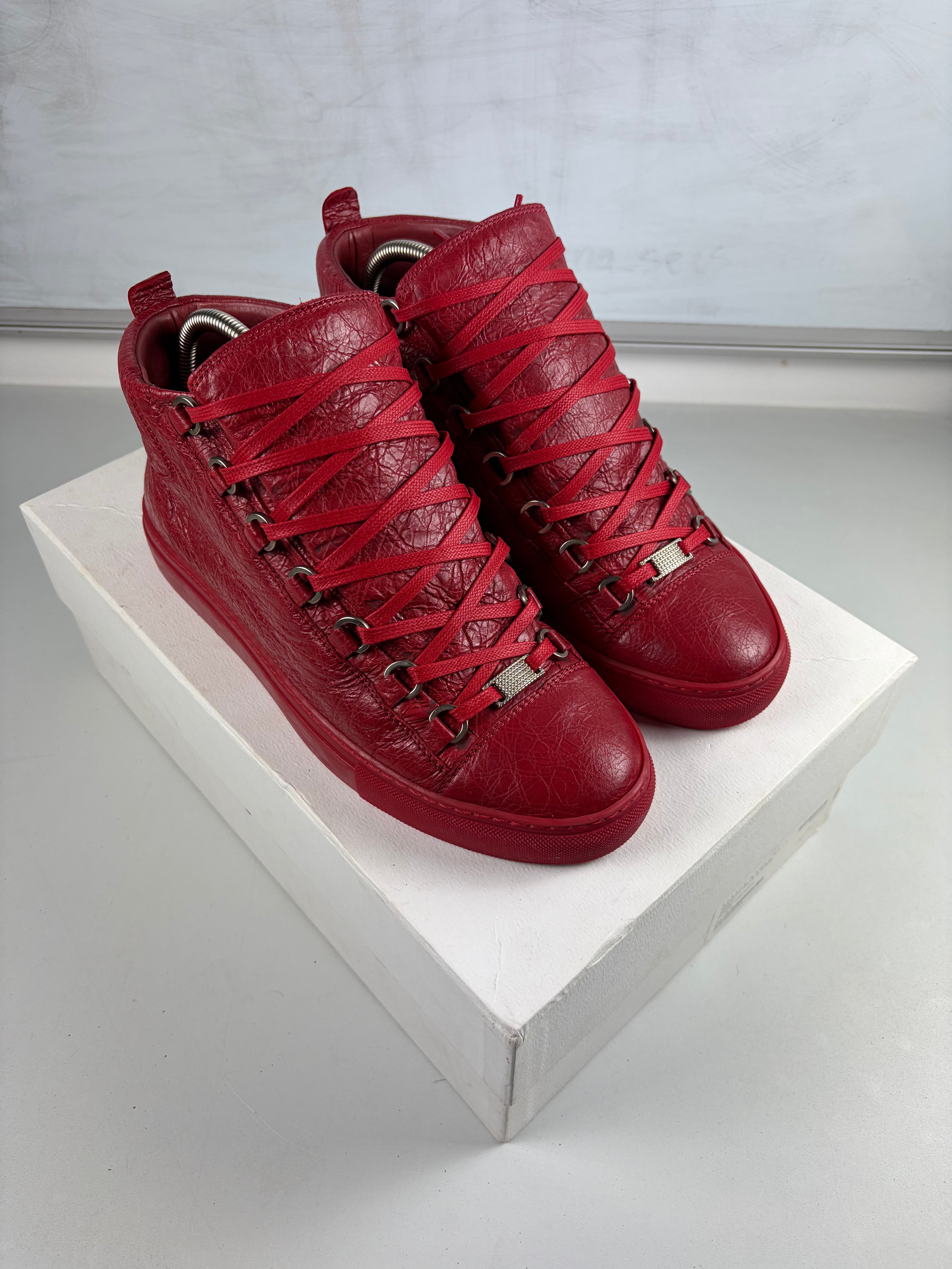 Balenciaga arena high tops - eu 40 / us 7 - red