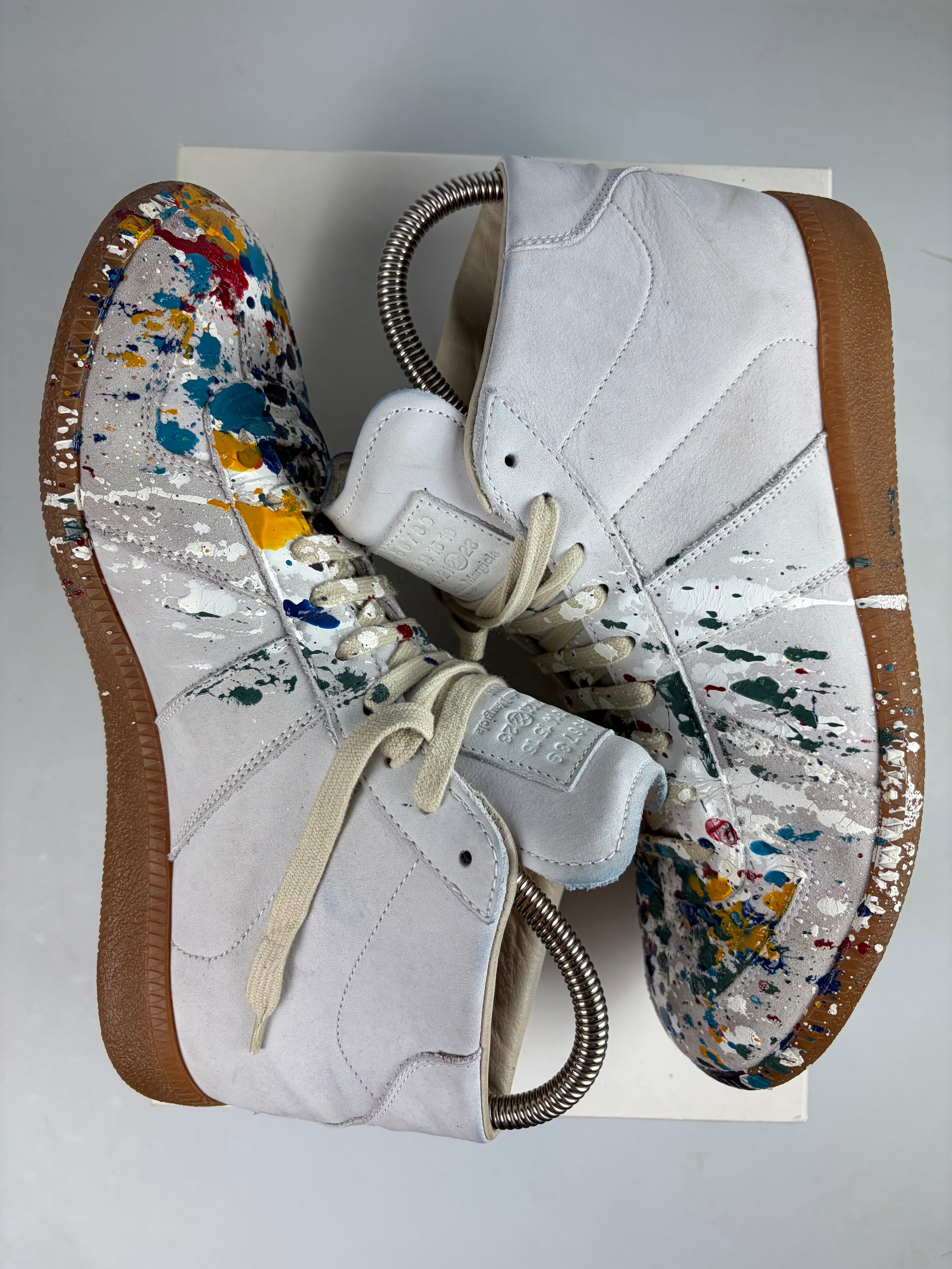 Maison Margiela ‘Paint-splatter’ high tops - eu 40 / us 7 - white