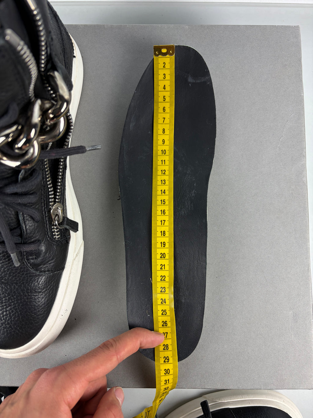 Giuseppe Zanotti 'London' chain high tops - eu 44 / us 11 / uk 10 - black