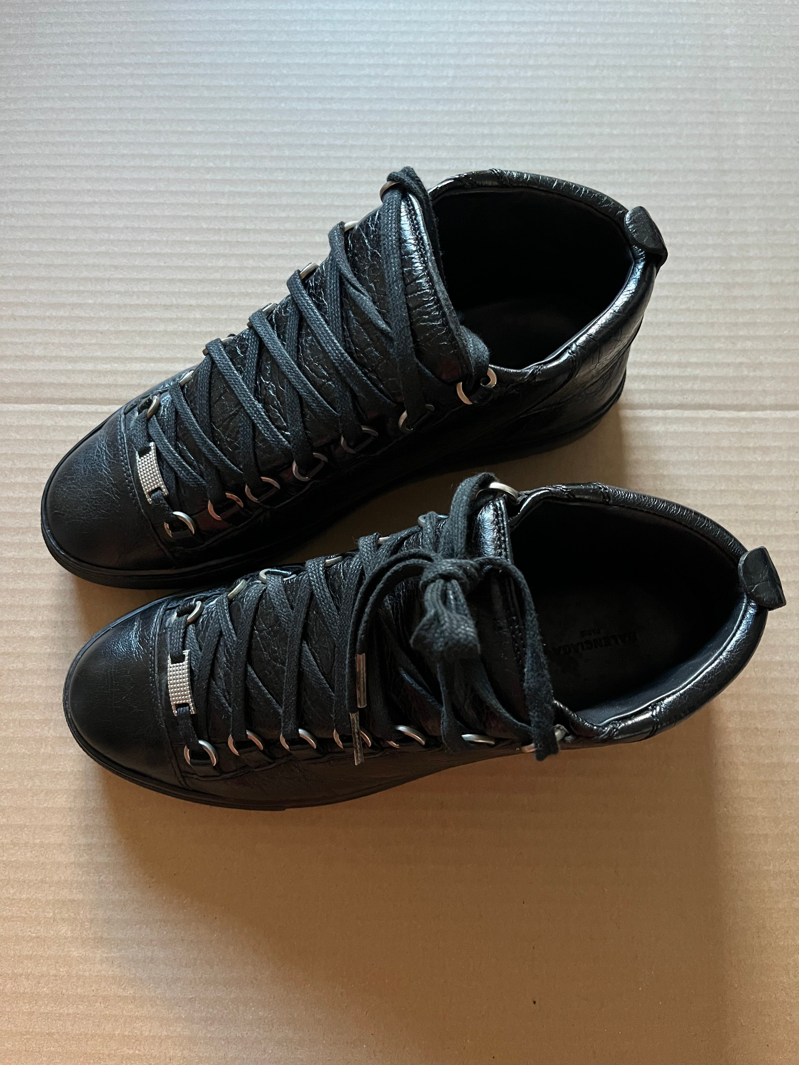 BALENCIAGA ARENA (40)