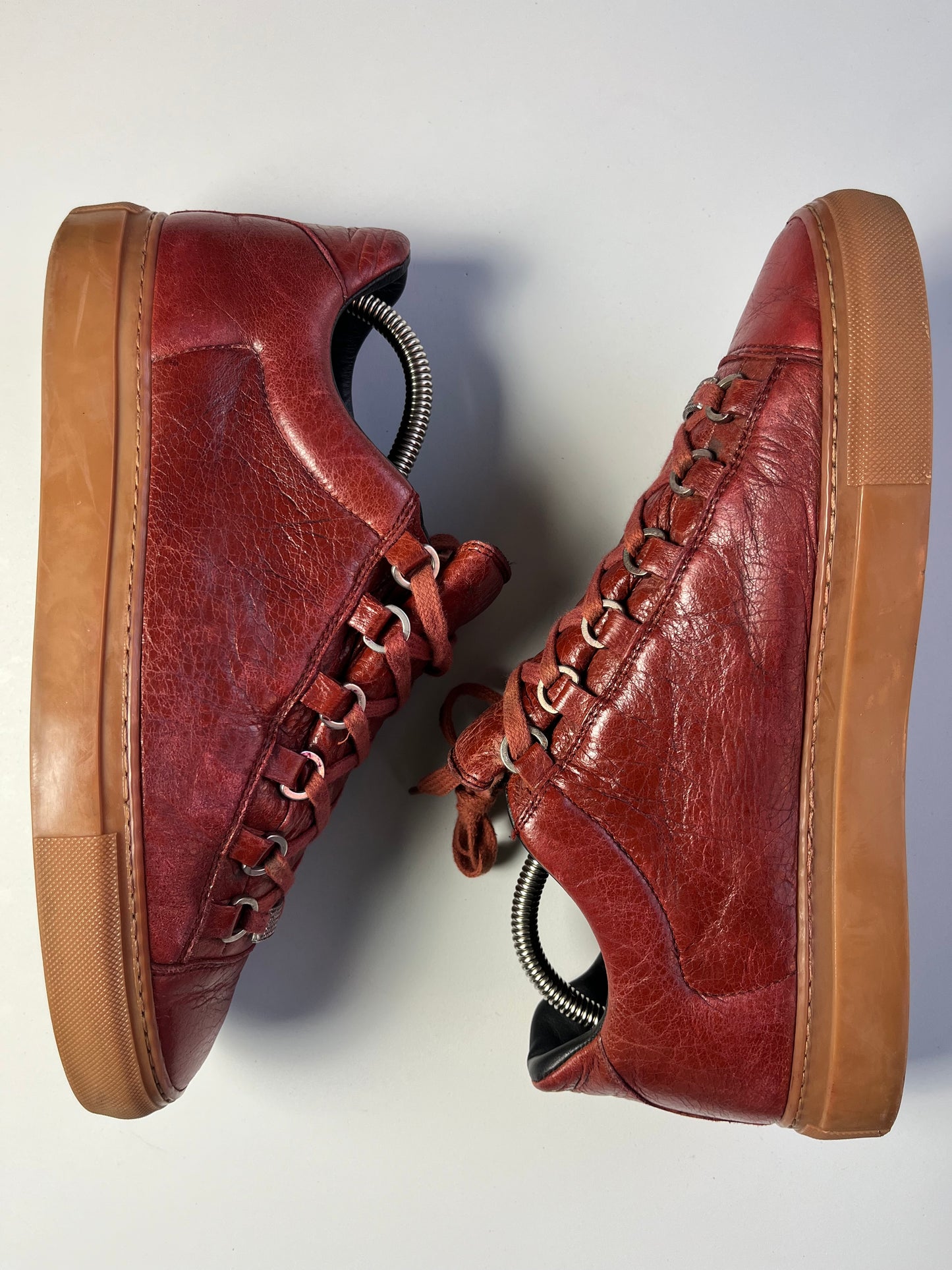 BALENCIAGA ARENA LOW (burgundy)