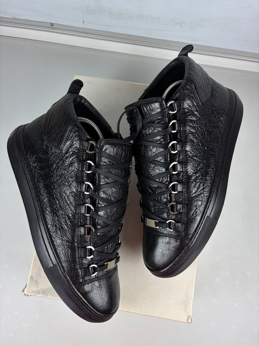 Balenciaga arena high tops - eu 41 / us 8 / uk 7 - black
