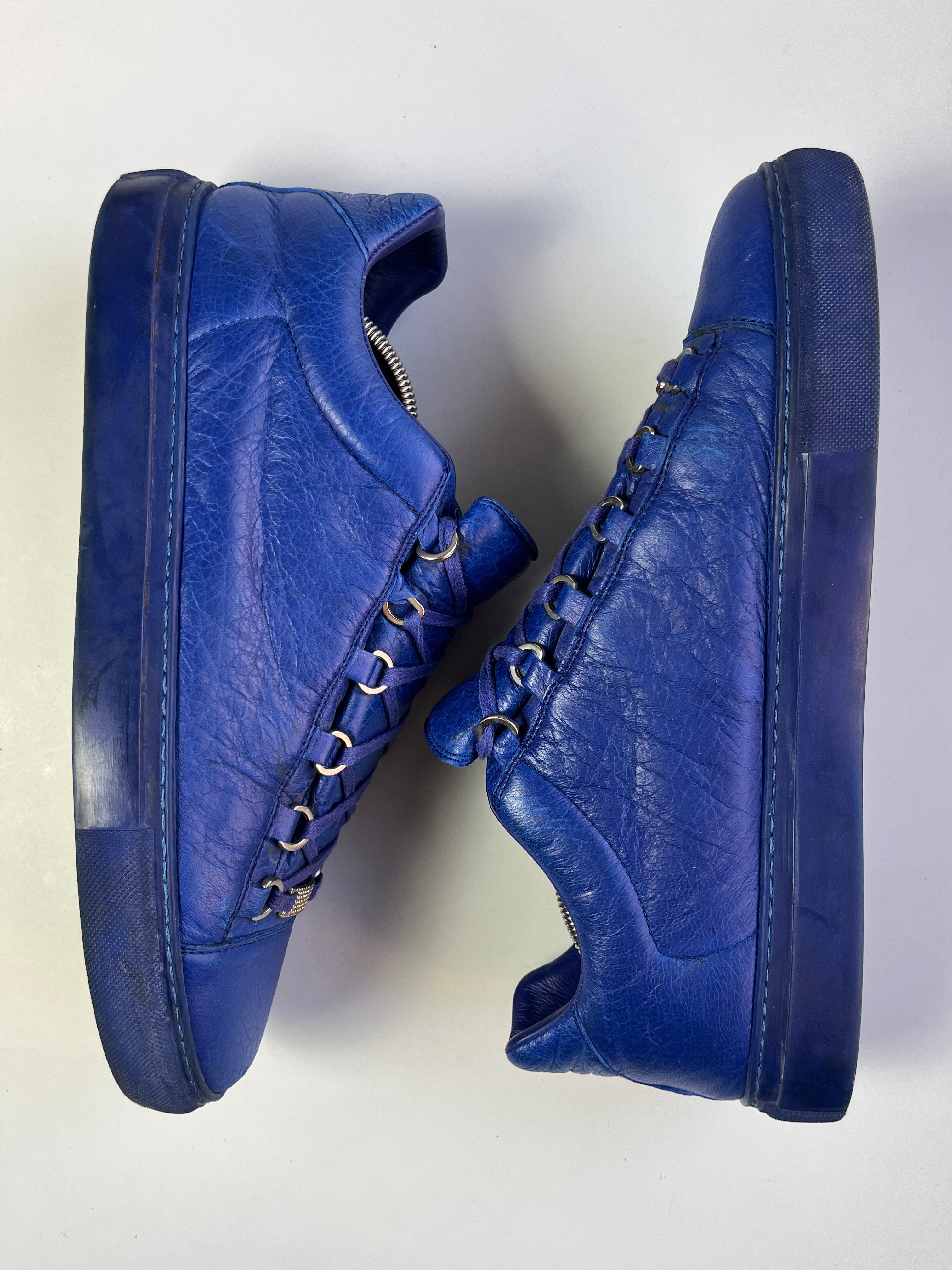Balenciaga arena low - eu 44 - navy blue