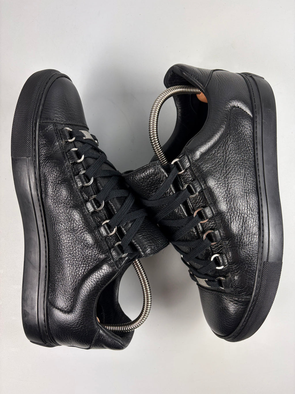 Balenciaga arena low - eu 41 / us 8 - black
