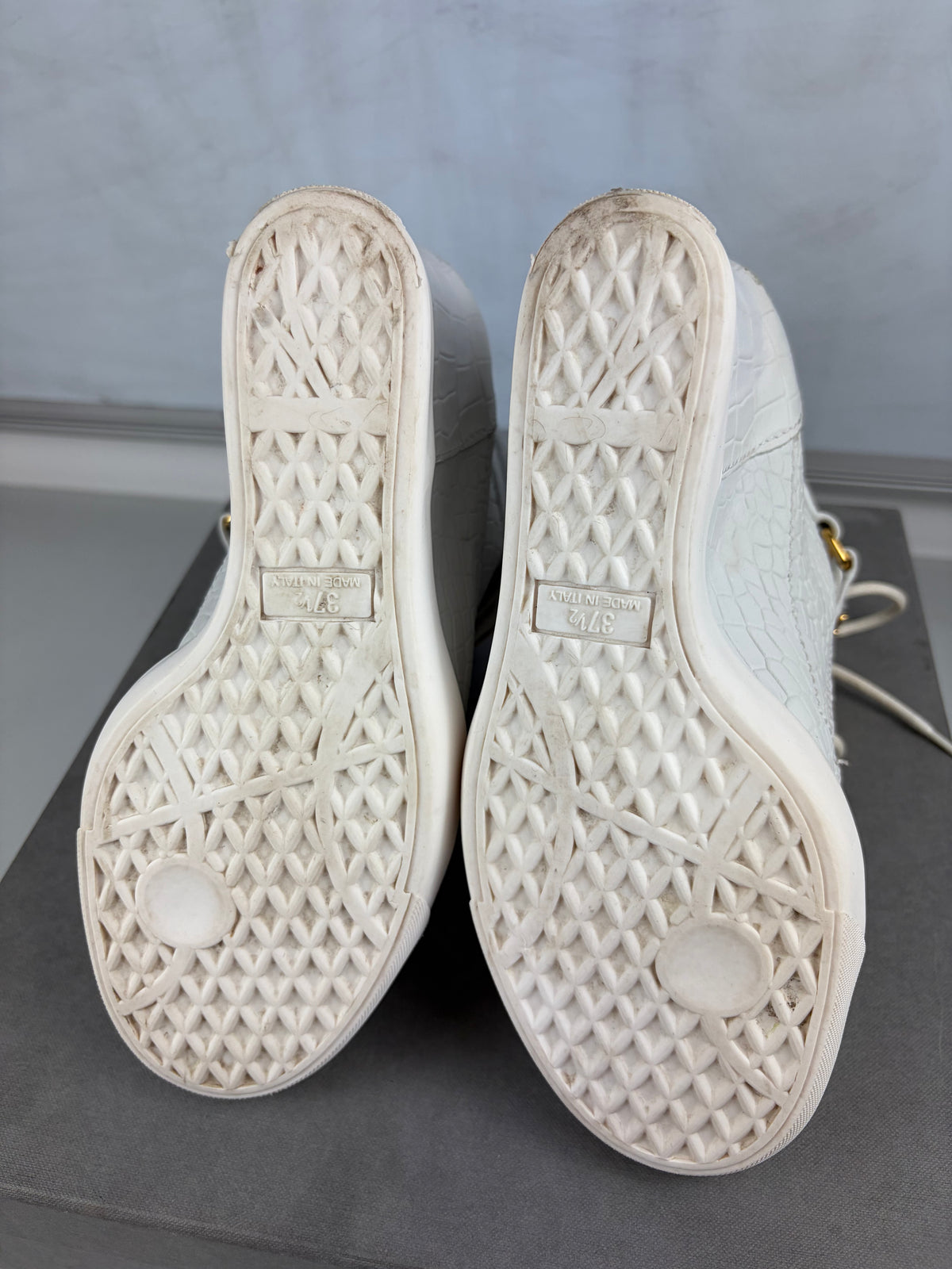 Giuseppe Zanotti white croc-embossed leather wedge sneakers - eu 37.5 / us 7.5 / uk 4.5