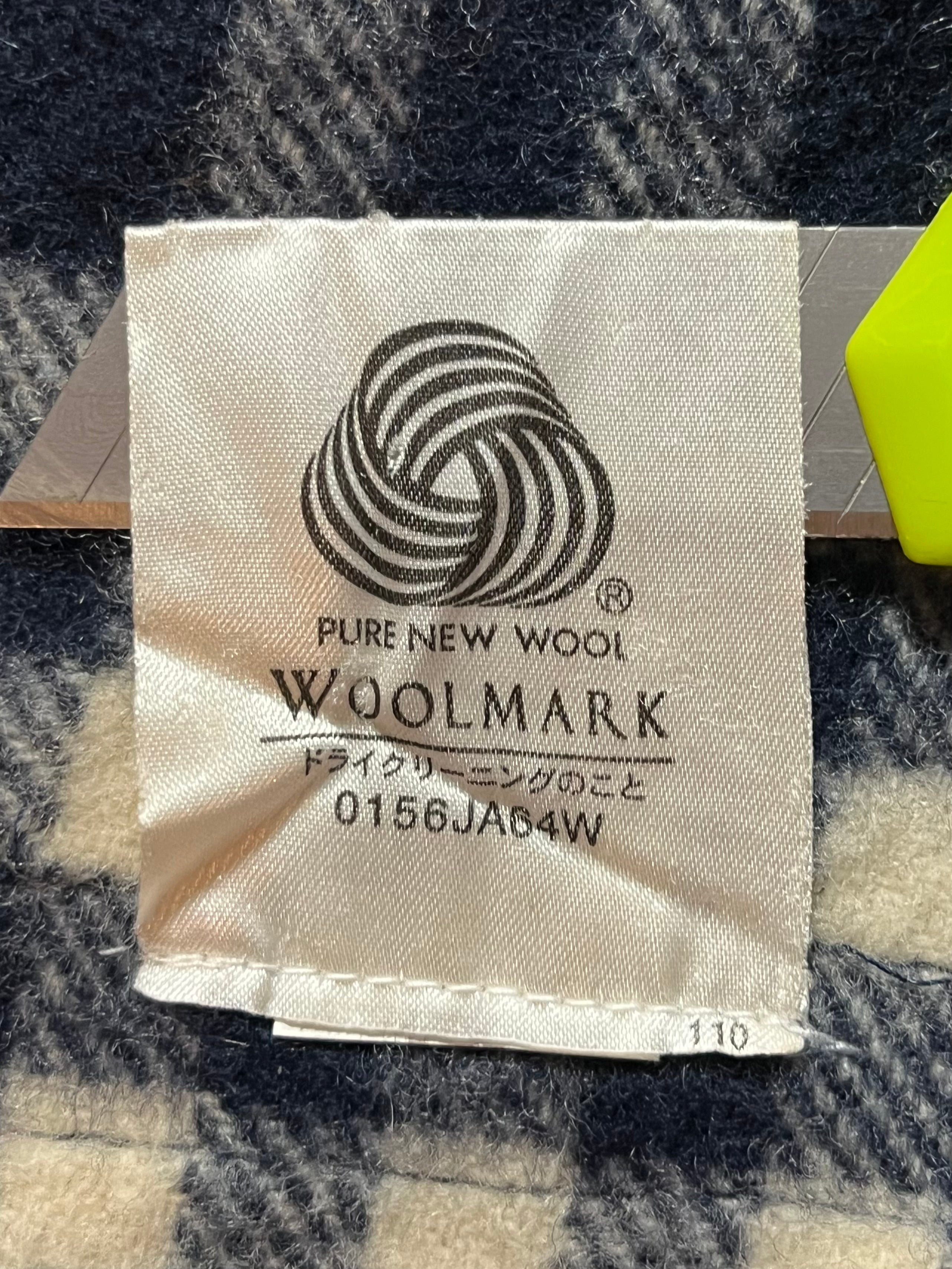 00’s Burberry - Big Logo wool scarf - navy