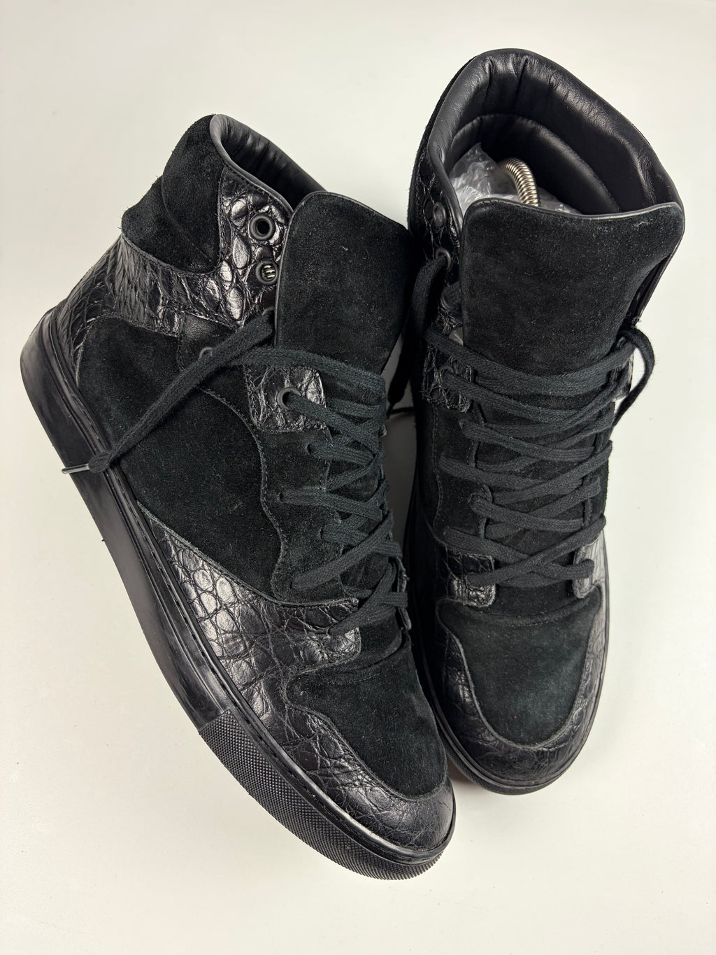 Balenciaga crocodile-embossed leather high tops - eu 44 / us 11 - black