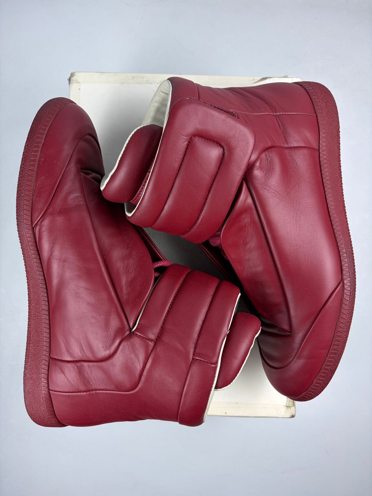 Maison Margiela Future high tops - eu 41 / us 8 / uk 7 - burgundy