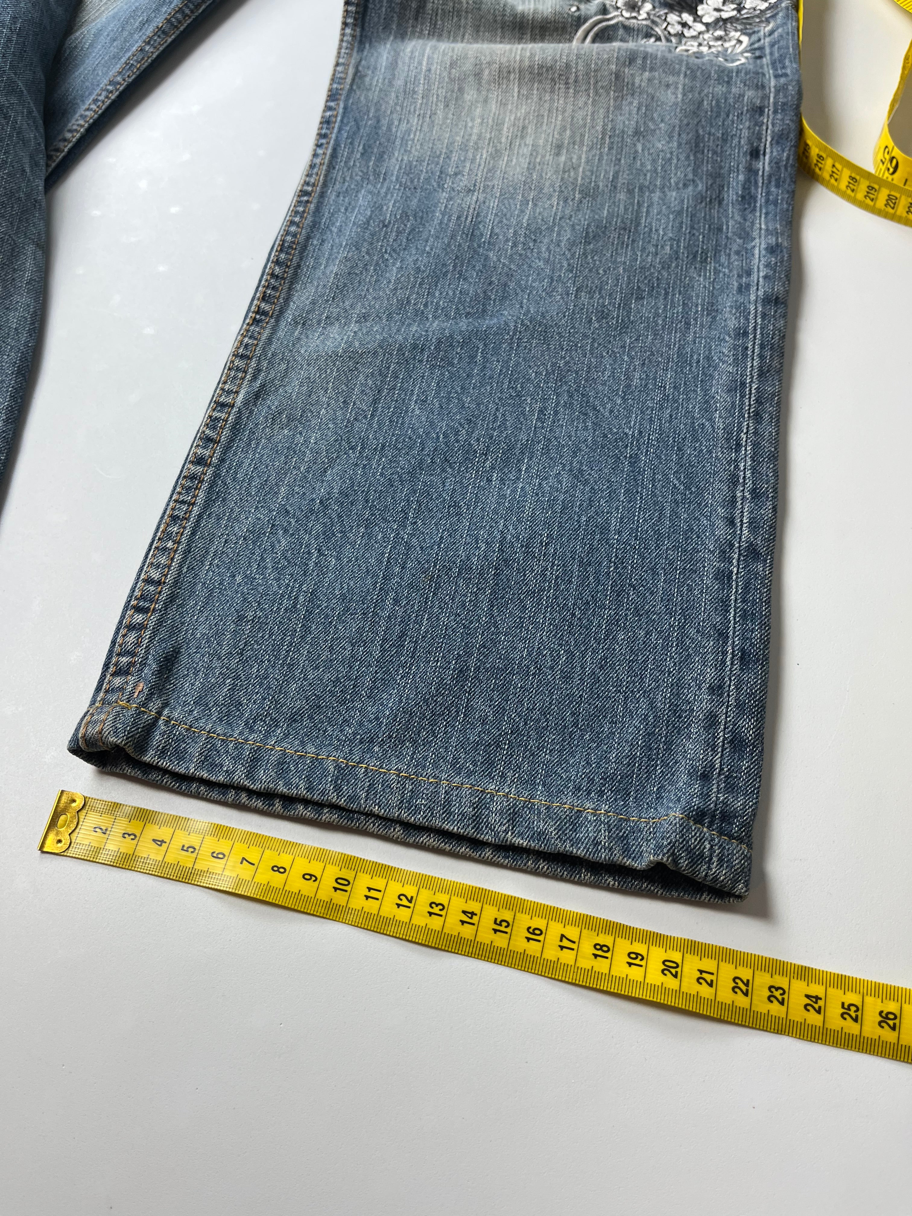 Japanese Embroidered jeans (w32)