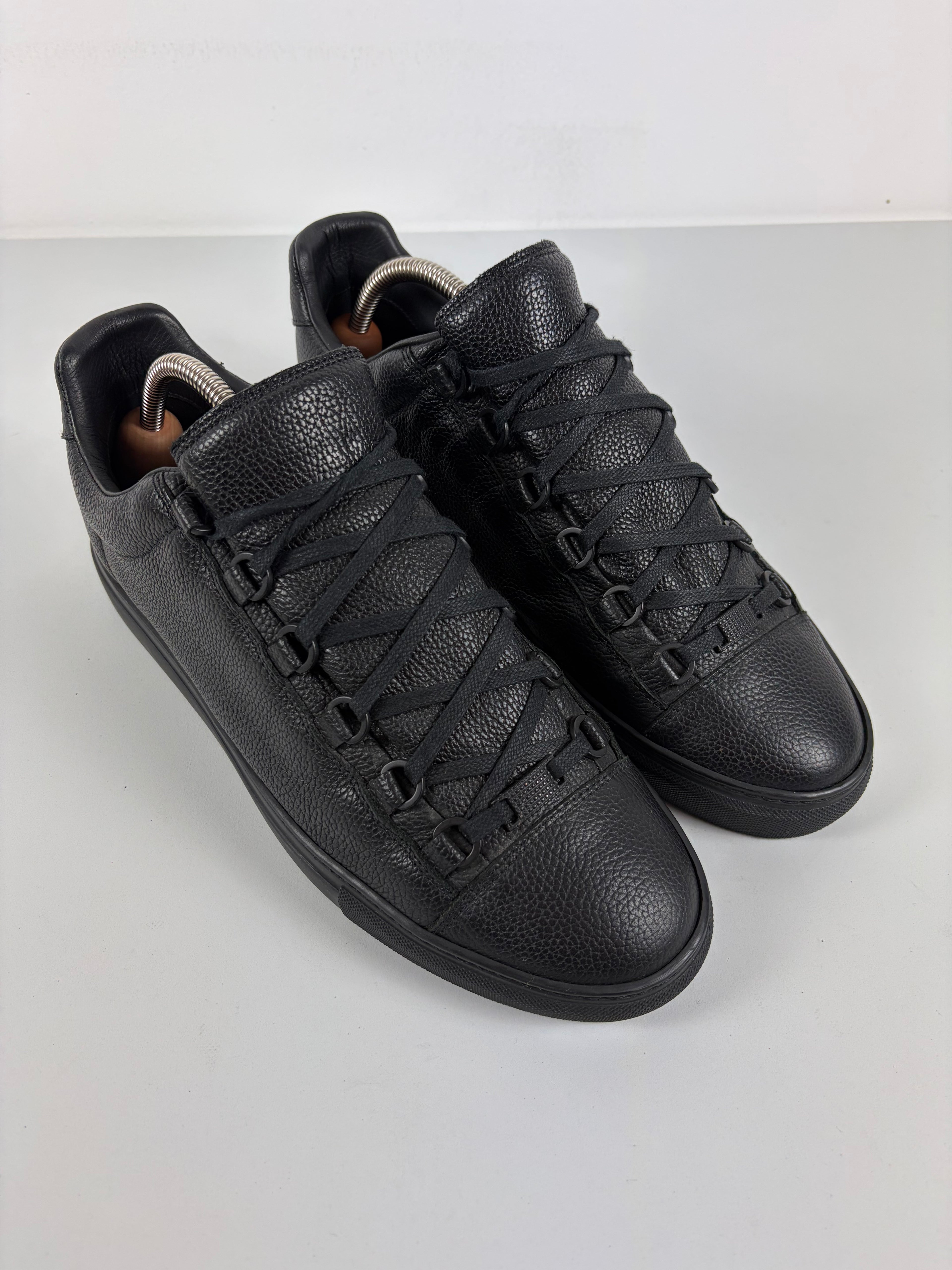 Balenciaga arena low - eu 41 - black