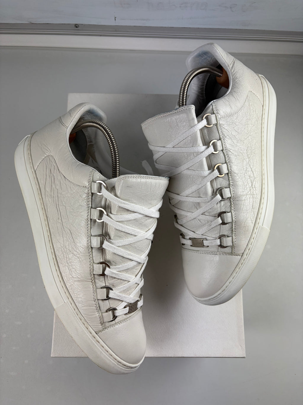 Balenciaga arena low - eu 43 / us 10 - white