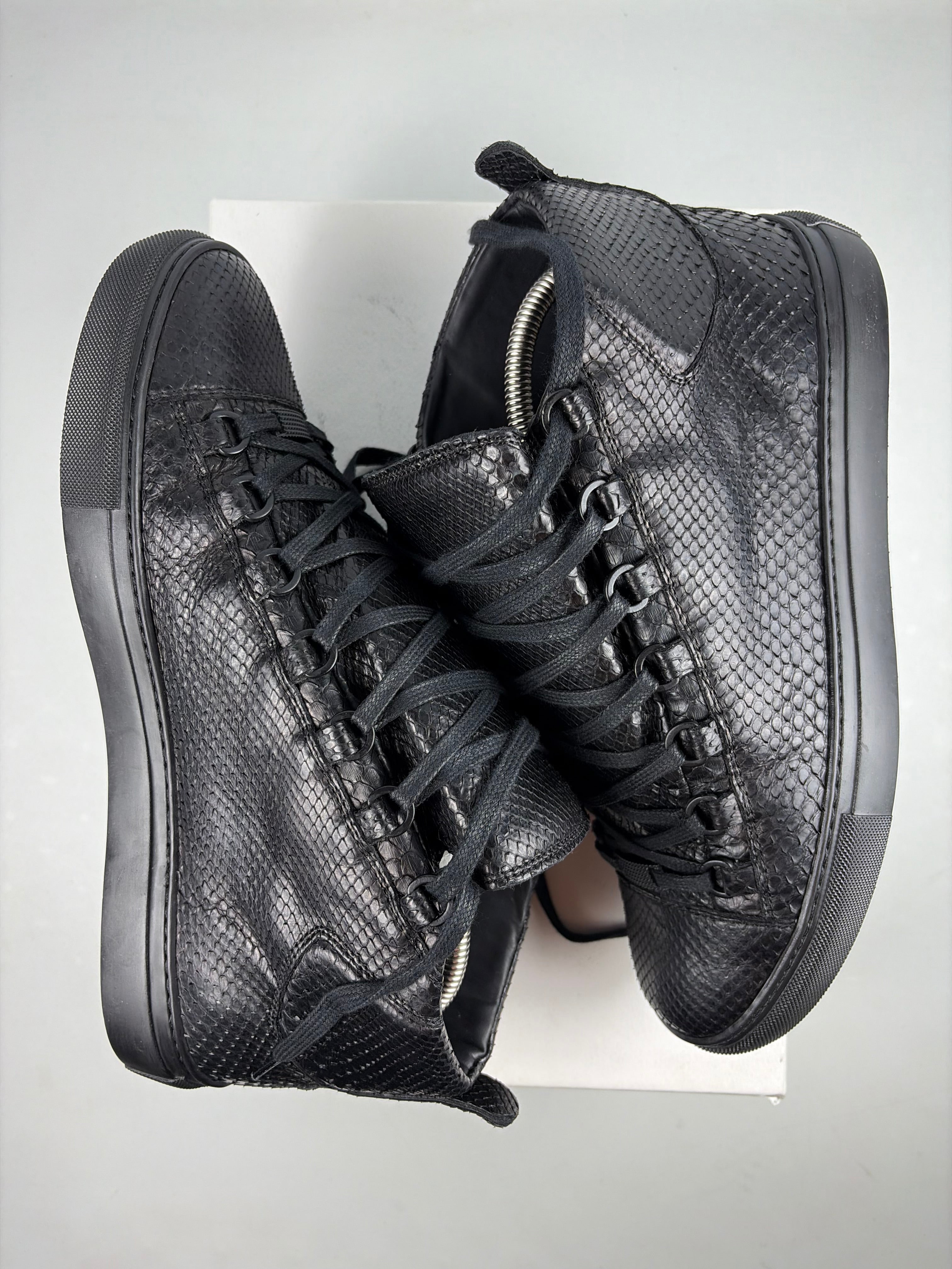 Balenciaga arena ‘Python Skin’ high tops - eu 42 / us 9  - black