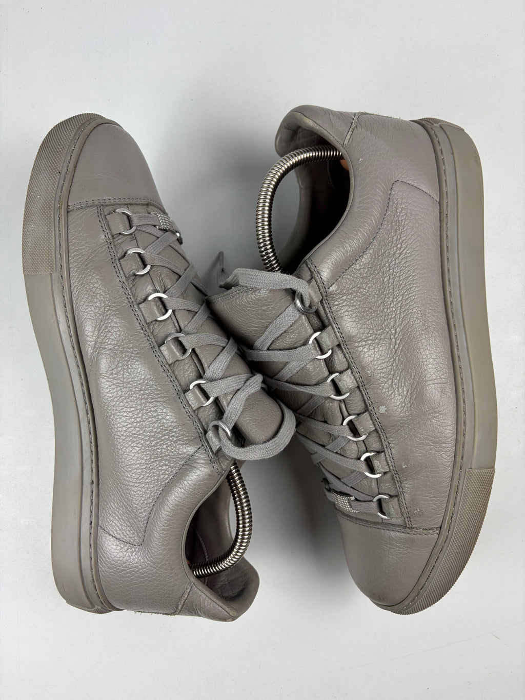 Balenciaga arena low - eu 42 / us 9 / uk 8 - grey