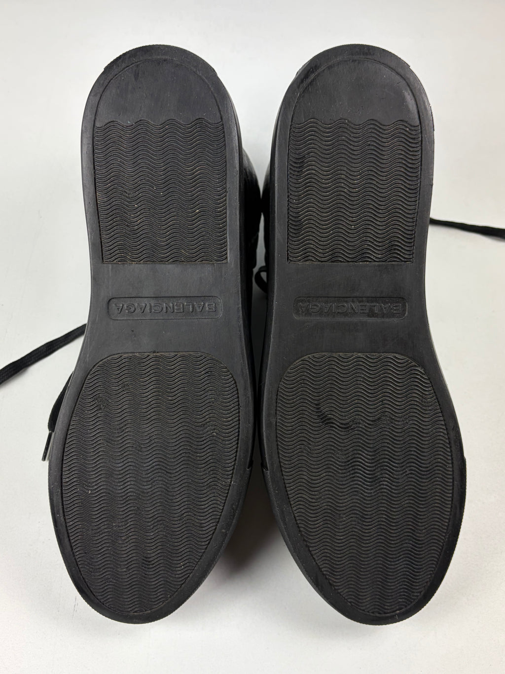 Balenciaga arena high tops - eu 42 / us 9 / uk 8 - black